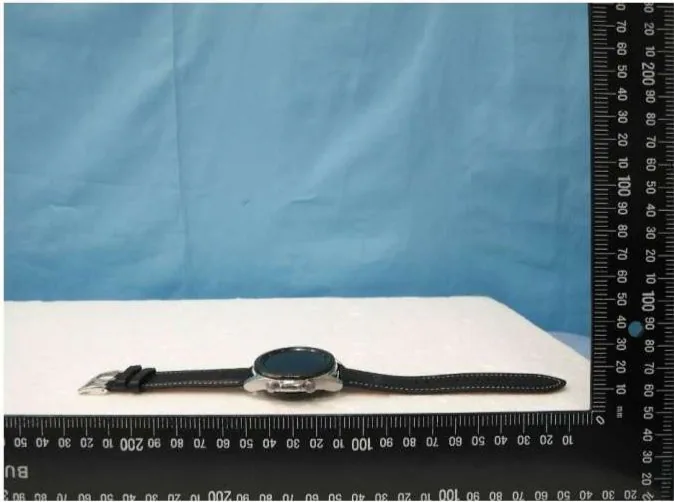 Lộ diện ảnh thực tế Samsung Galaxy Watch 3 rò rỉ từ NCC