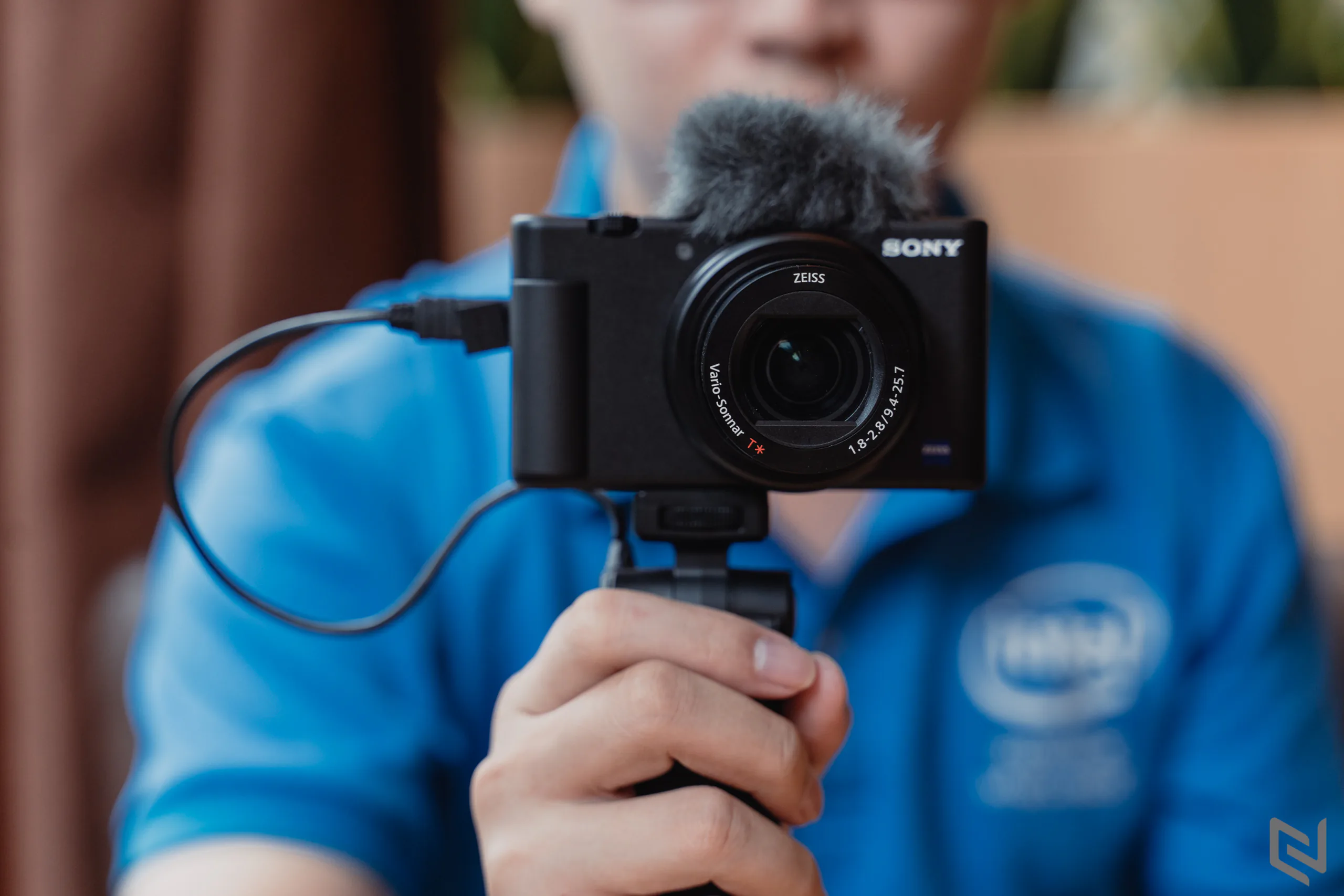 Trên tay Sony ZV-1, máy ảnh dành riêng cho vlogger