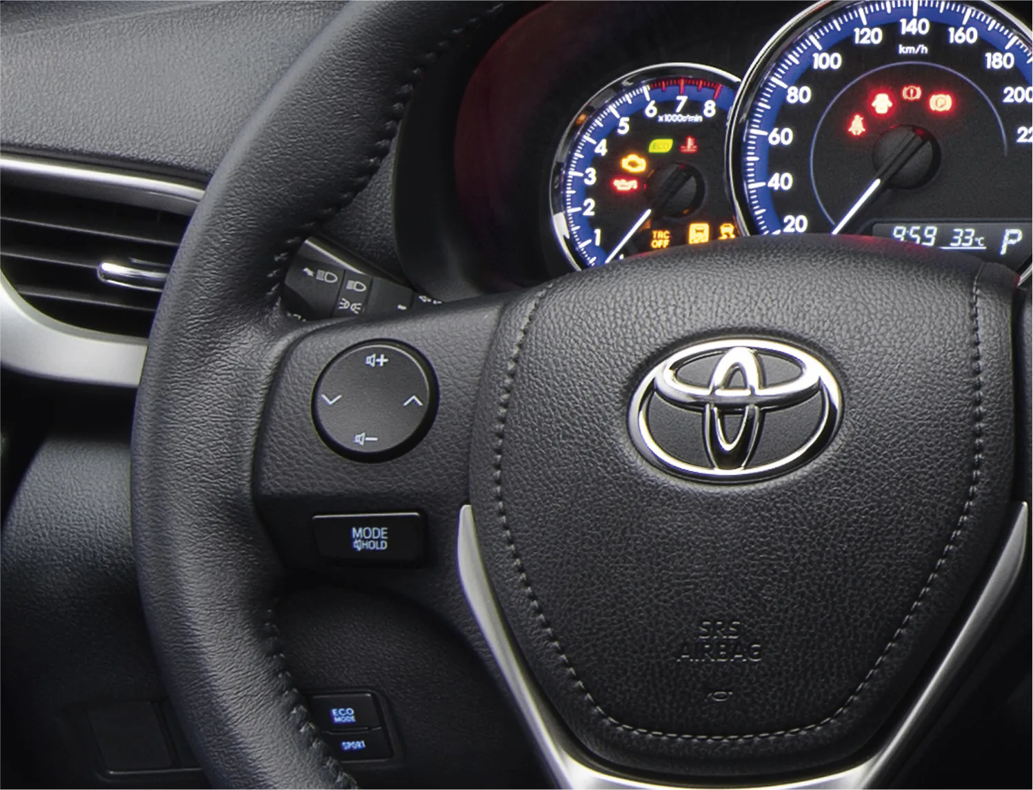 Toyota Vios 2021 ra mắt với thay đổi bên ngoài và thêm công nghệ an toàn