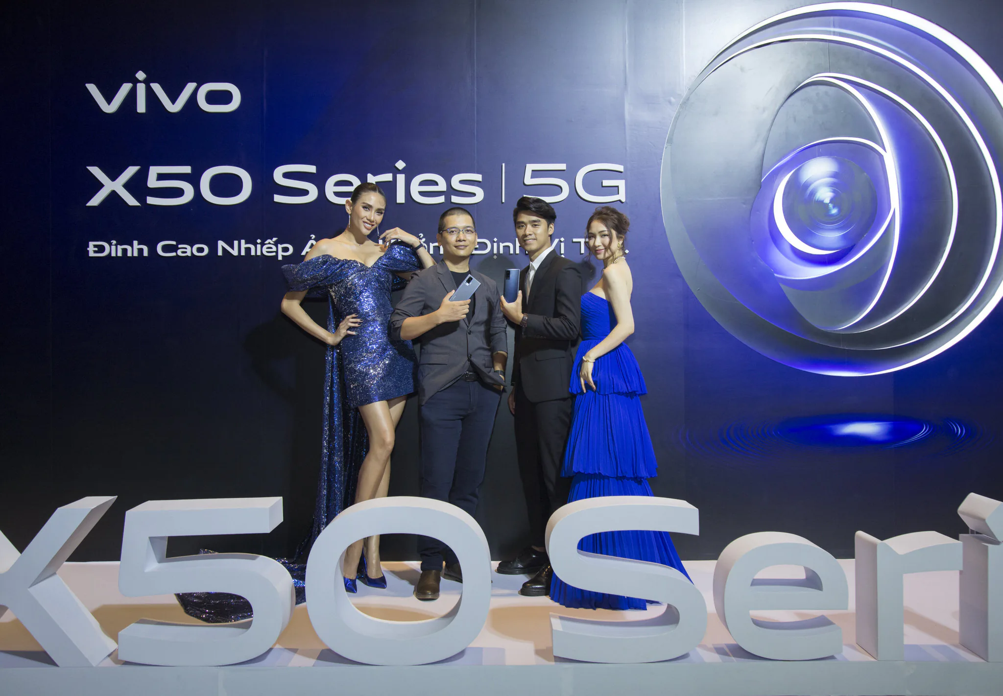 vivo X50 và vivo X50 Pro chính thức ra mắt tại Việt Nam: Camera Gimbal, Chụp Đêm Siêu Việt giá từ 12.99 triệu