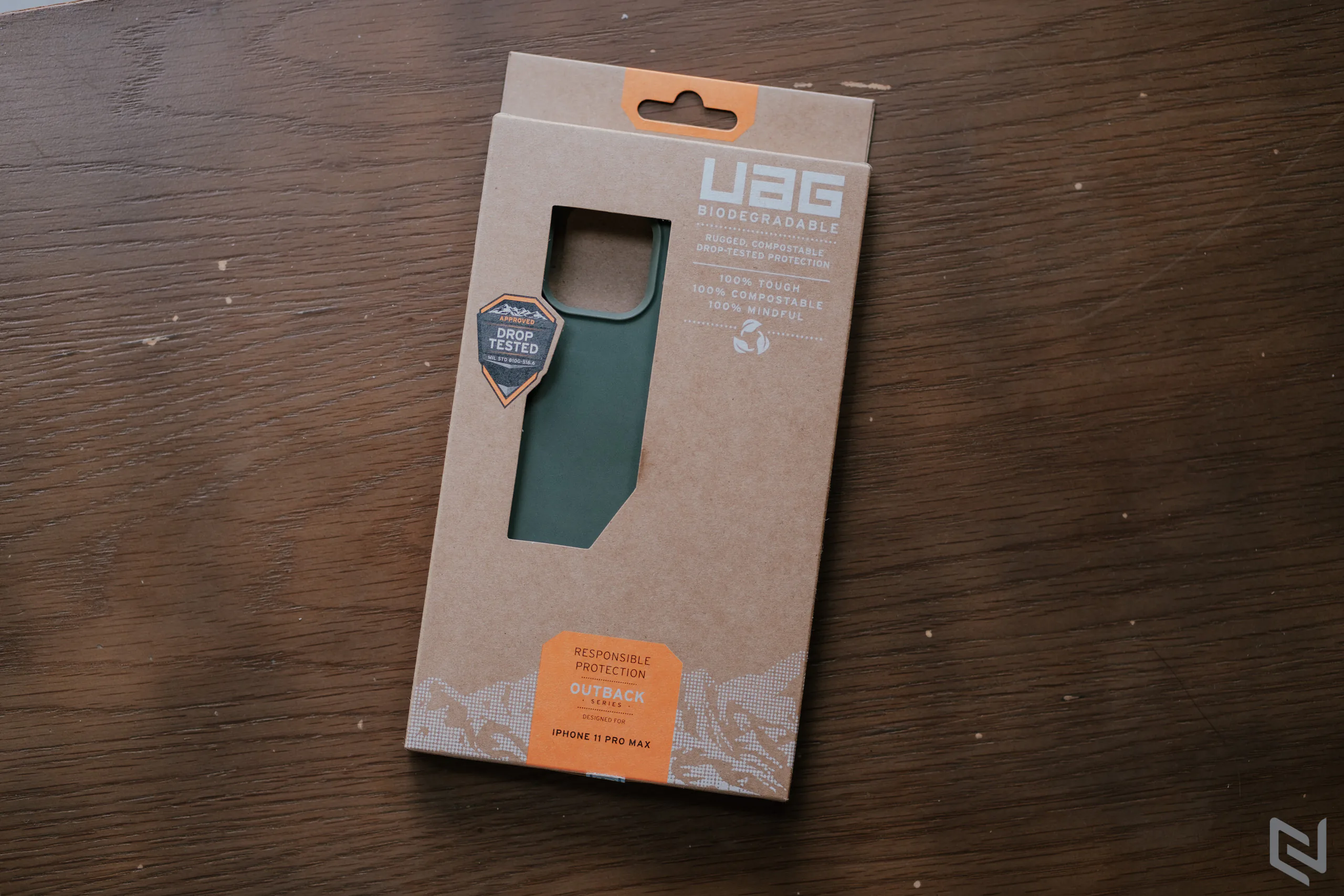 Trên tay UAG Outback Biodegradable cho iPhone, chiếc ốp lưng thân thiện môi trường 100%