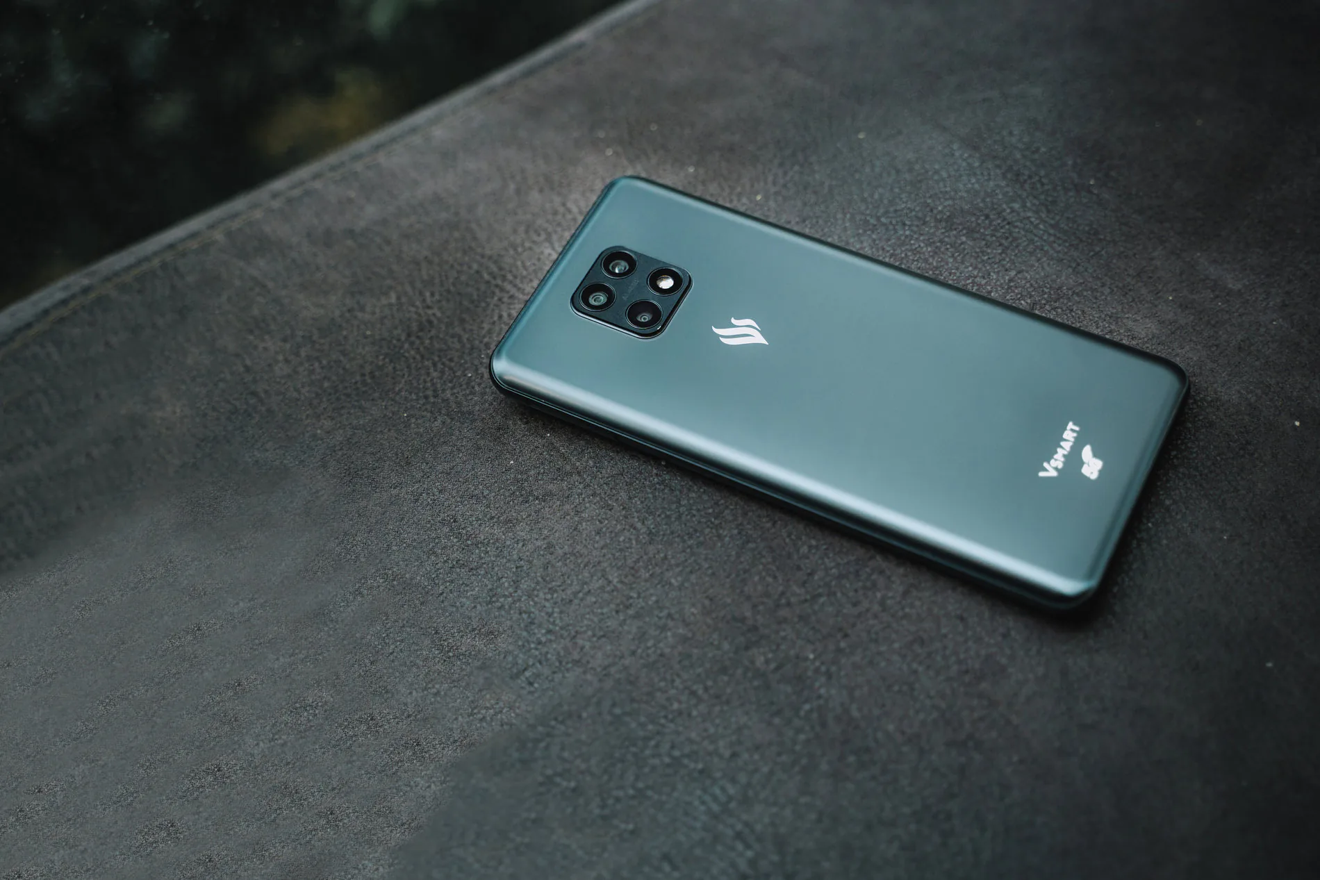 So sánh OnePlus Nord N10 5G với Galaxy A51 và Vsmart Aris: Đi tìm bá vương ở phân khúc dưới 8 triệu đồng?