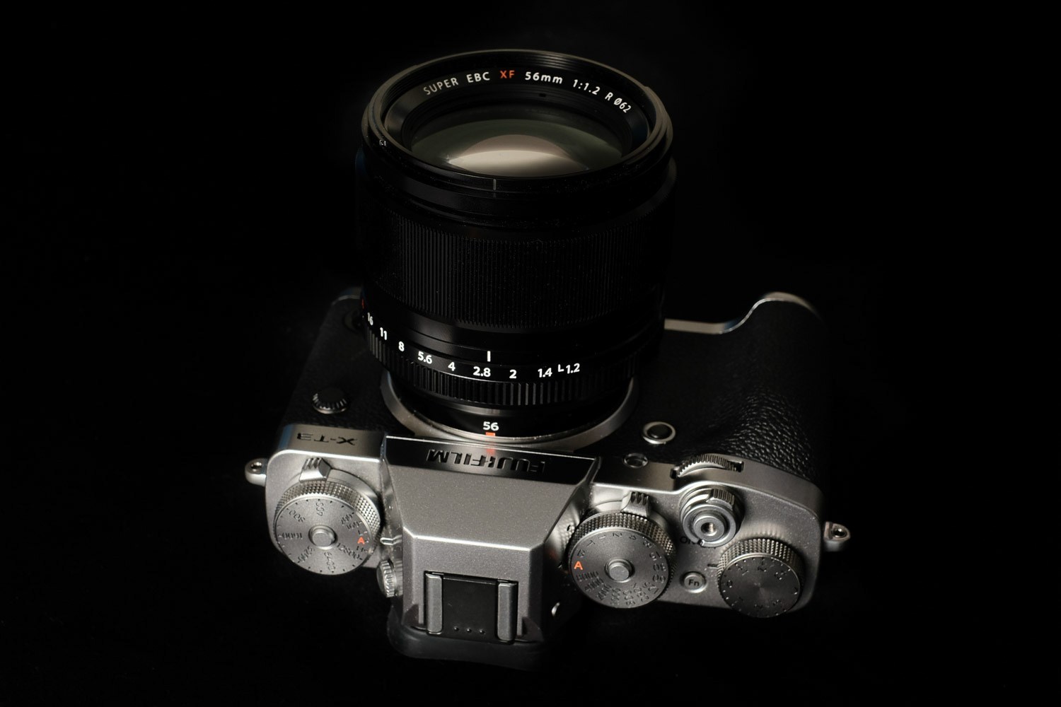 Bộ ba ống kính chụp chân dung dành cho máy ảnh Fujifilm