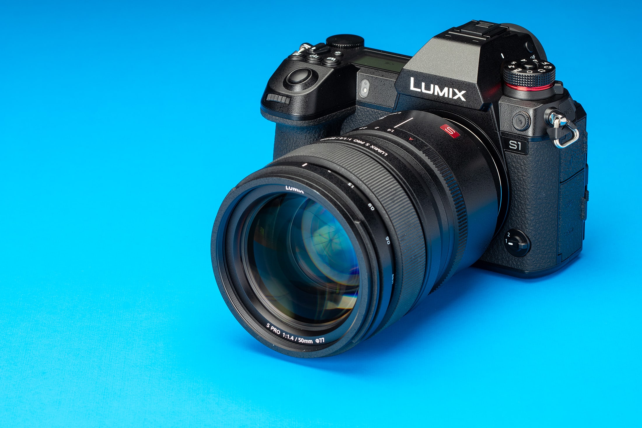 Tin đồn Panasonic sẽ ra mắt máy ảnh Lumix DC-S5 mới
