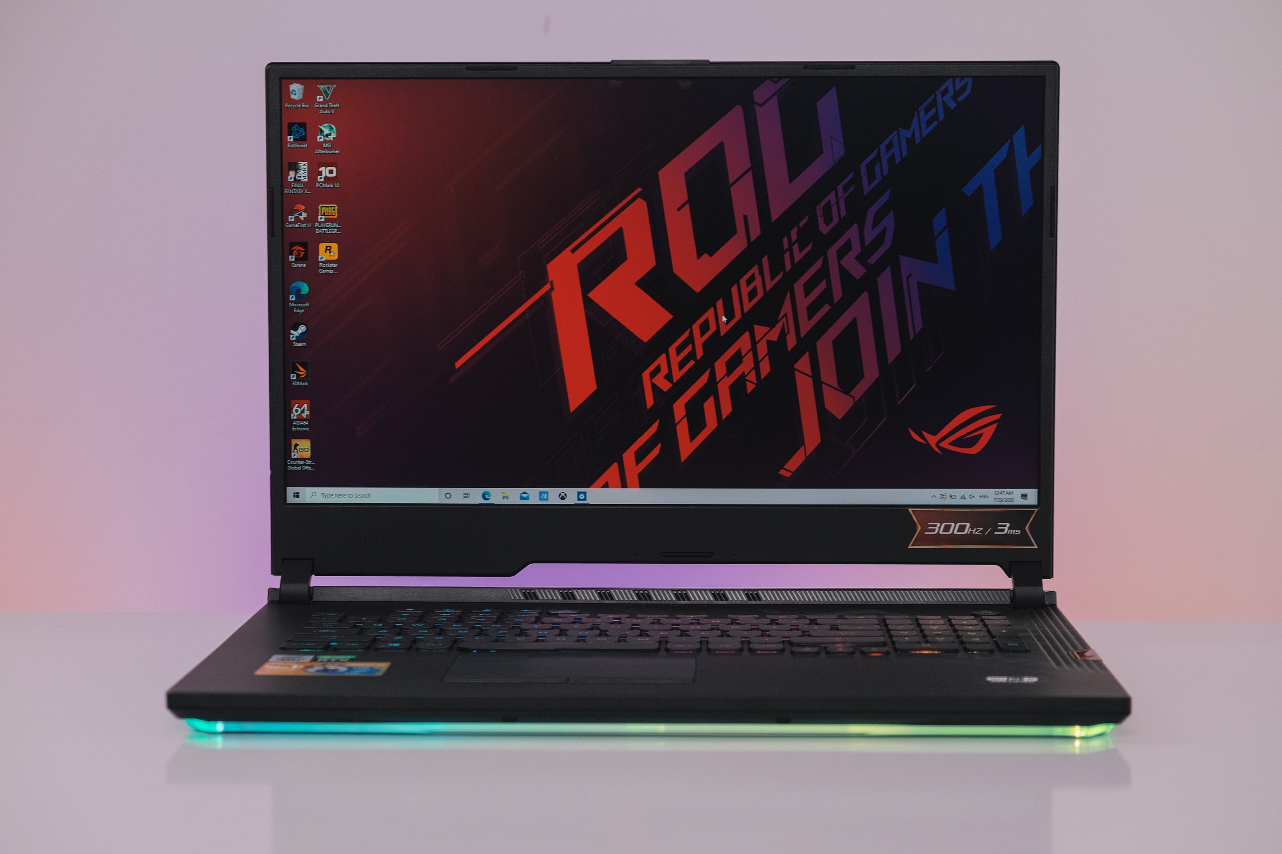 ASUS giới thiệu ROG Zephyrus Duo 15 và dải sản phẩm sử dụng CPU Intel Core thế hệ 10 tại sự kiện RISE BEYOND