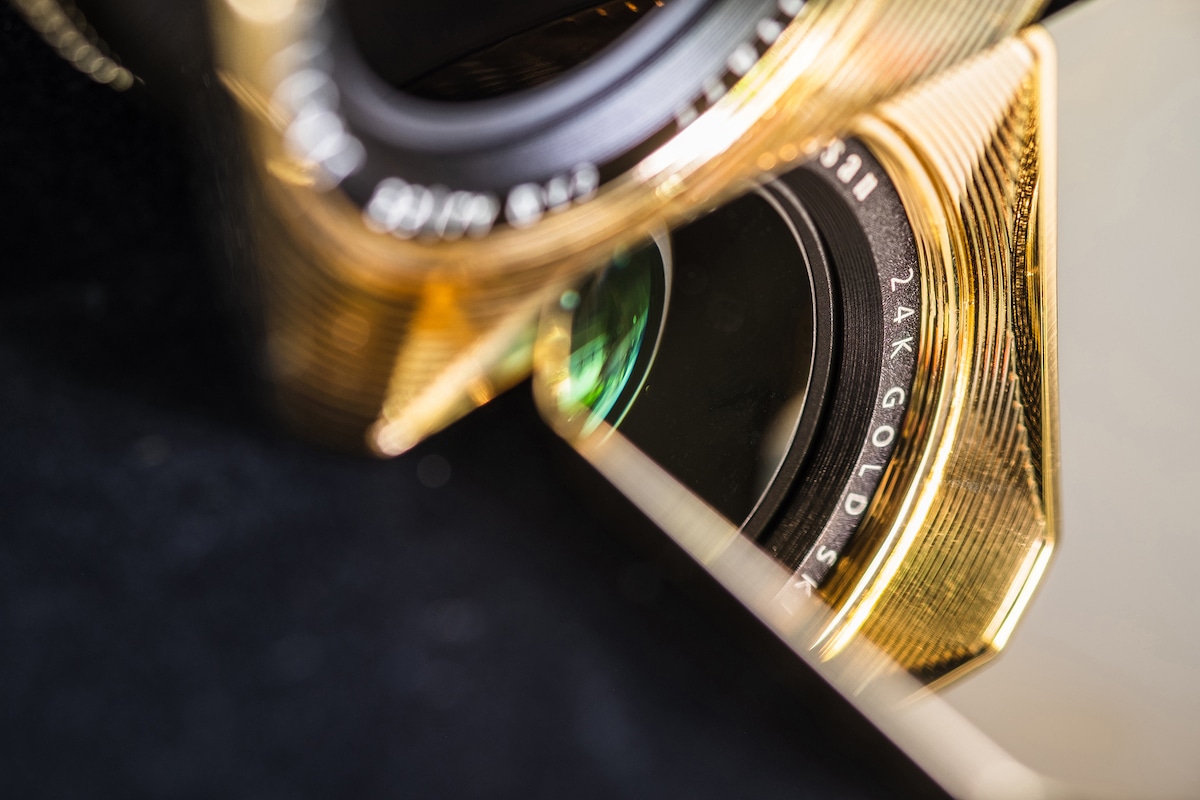 TTartisan-35mm-F1-4-24K-Gold-Skin-limited-edition-lens7.jpg
