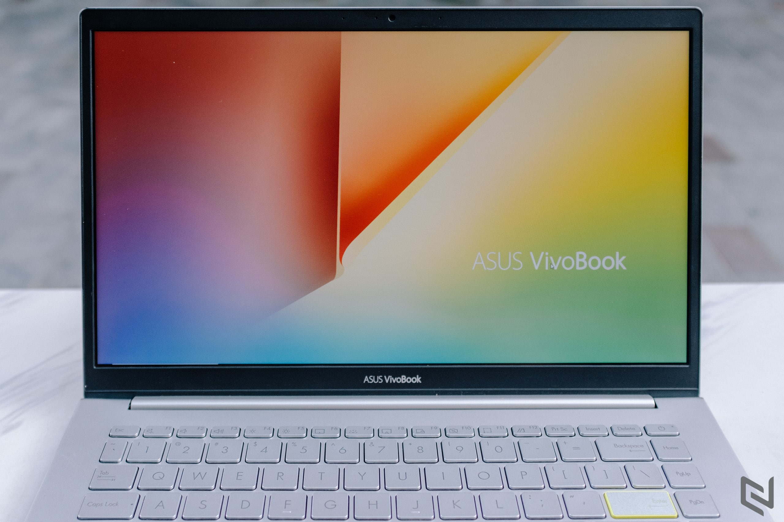 Trên tay Vivobook S14 S433 từ ASUS: Laptop ngon với mức giá hấp dẫn cho học sinh, sinh viên
