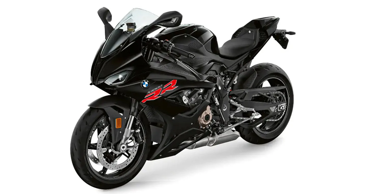 BWM ra mắt S1000RR và S1000XR phiên bản 2021 với màu sắc và trang bị mới, đạt chuẩn khí thải Euro 5