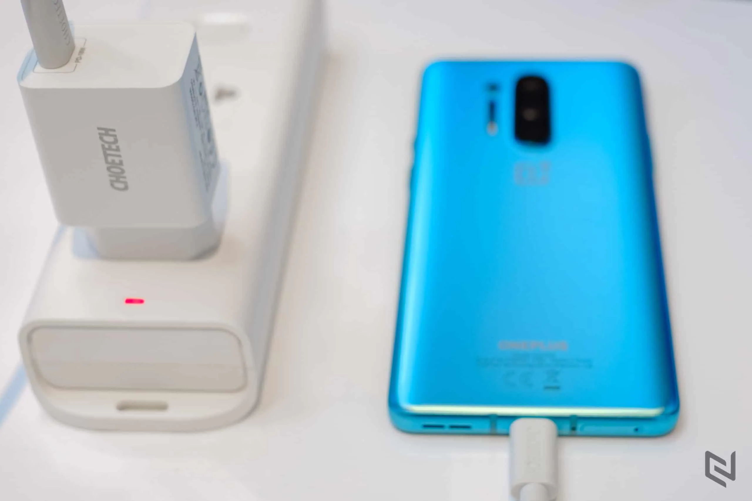 Trên tay CHOETECH USB C Charger 18W - Thiết kế mới gọn hơn, cổng USB-C 18W PD Quickcharge 3.0
