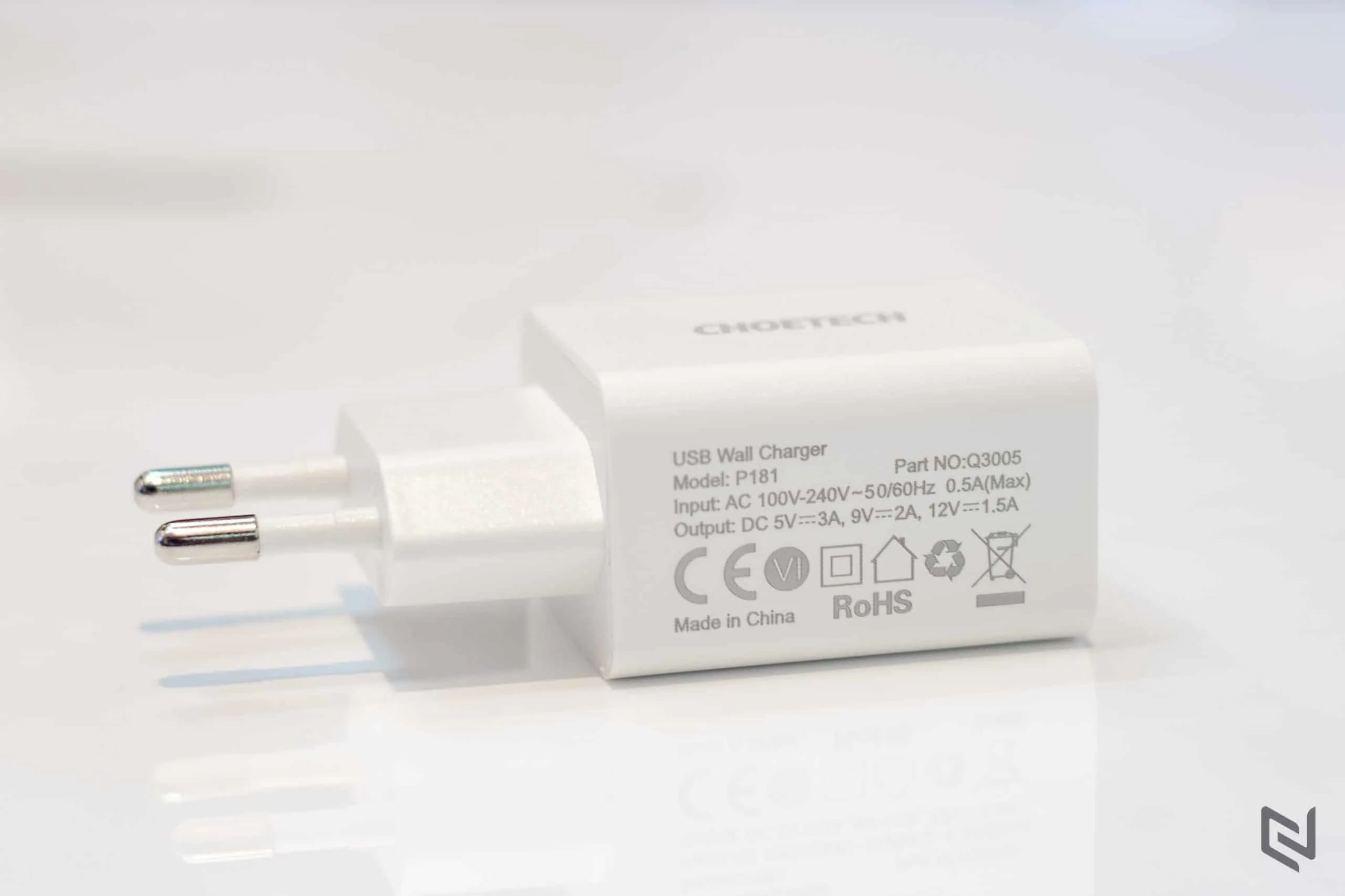 Trên tay CHOETECH USB C Charger 18W - Thiết kế mới gọn hơn, cổng USB-C 18W PD Quickcharge 3.0