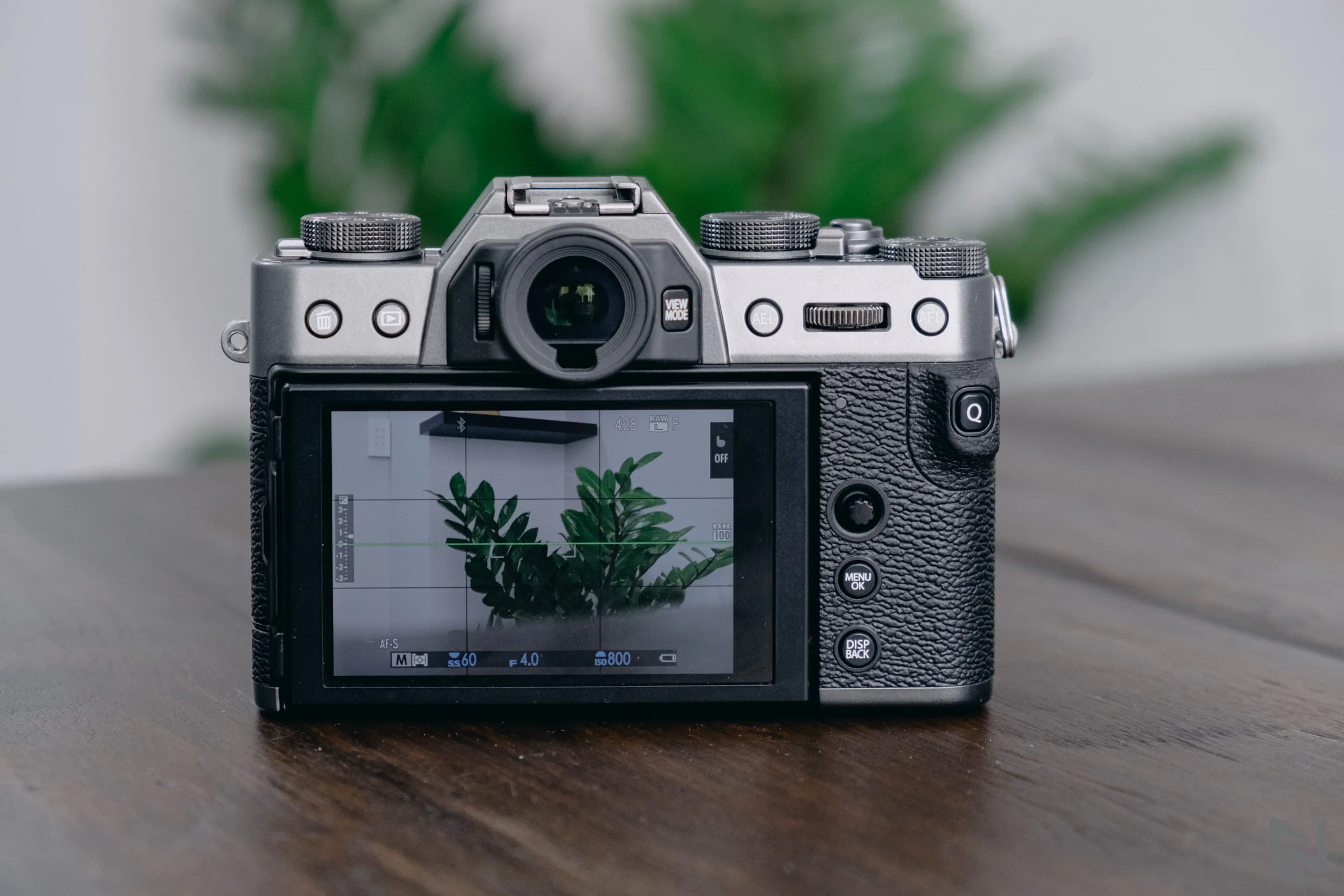 Sỡ hữu combo máy ảnh Fujifilm X-T30 và XF 35mm F1.4 hiện đang được giảm giá 5 triệu tại WinWinStore
