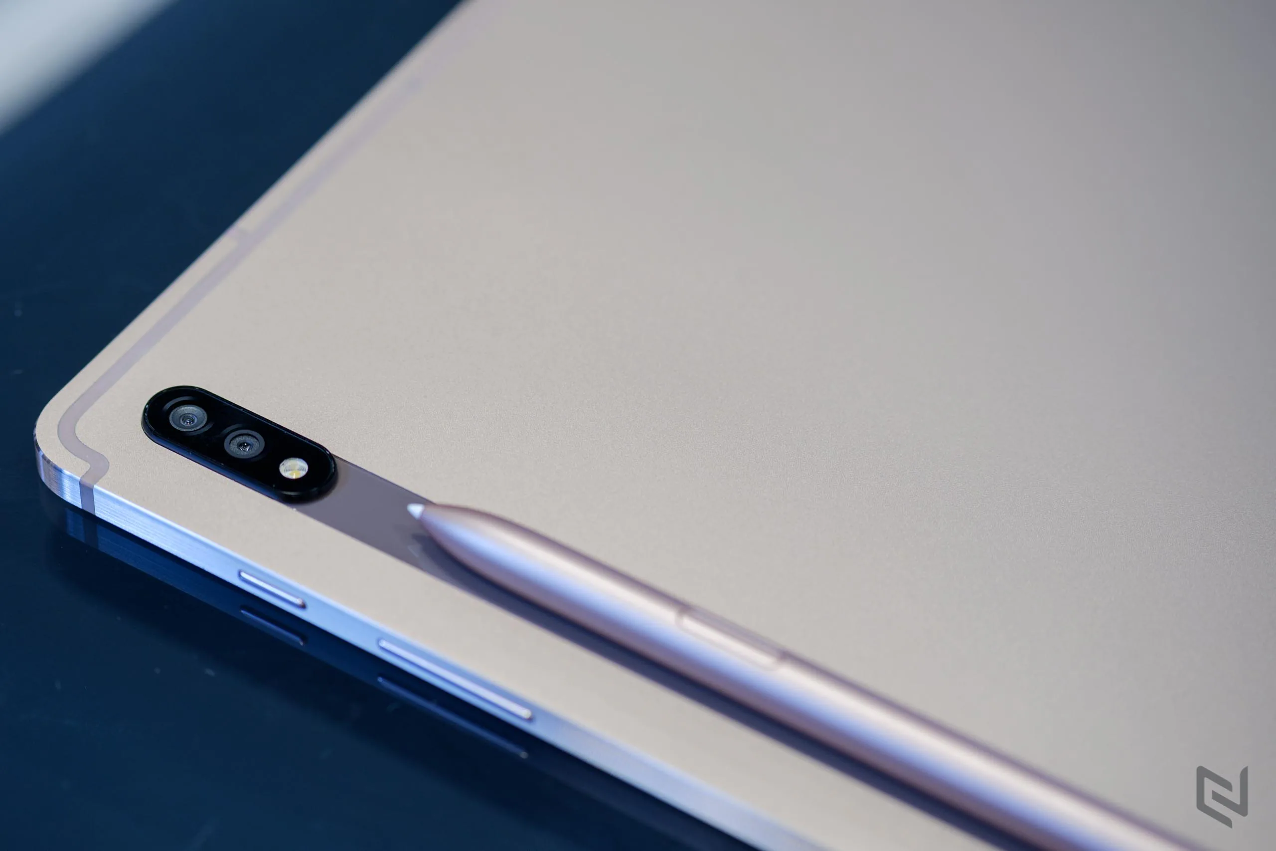 Trên tay Galaxy Note20, Note20 Ultra và các sản phẩm Samsung mới ra mắt đêm 5/8