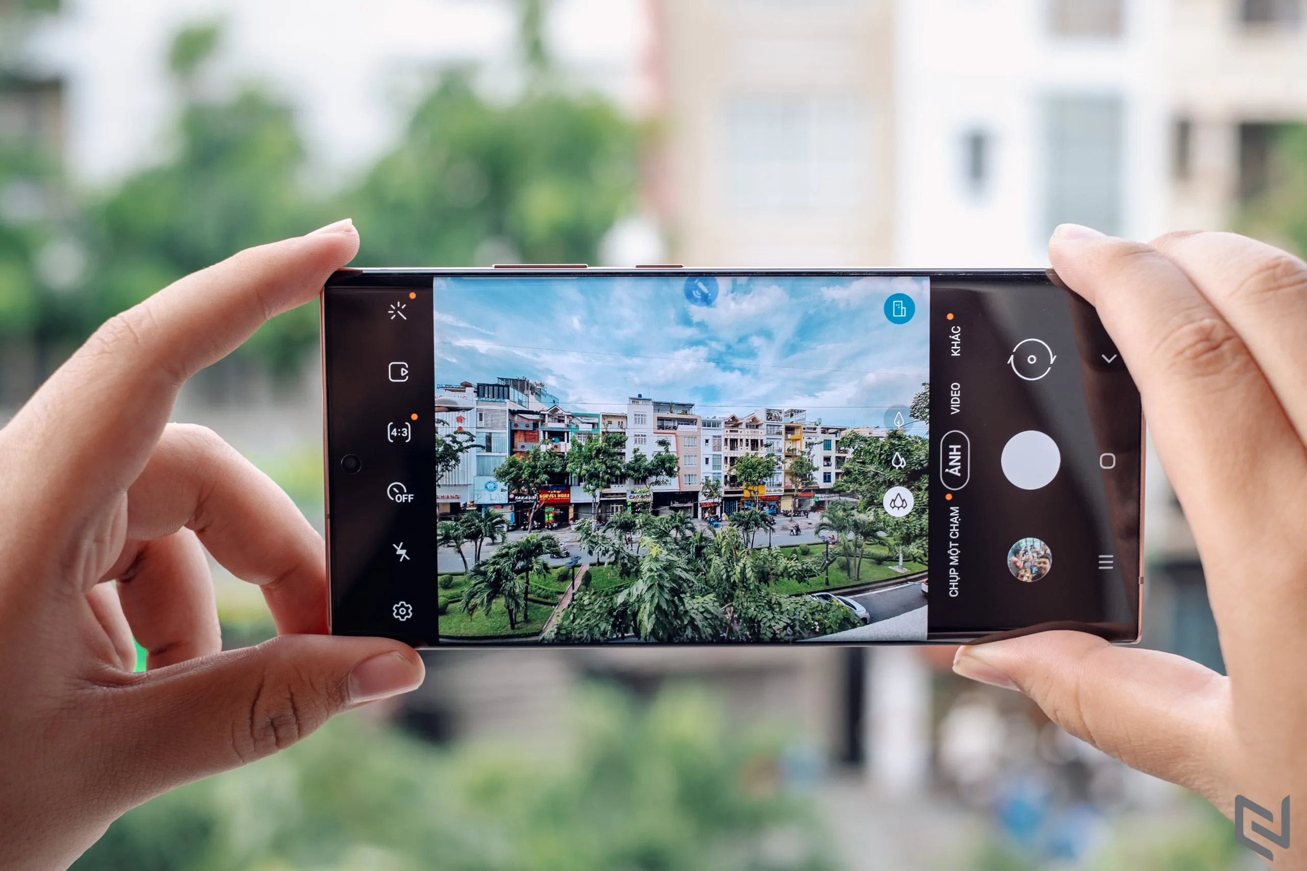Mở hộp Galaxy Note20 Ultra 5G chính thức: Flagship của Samsung đã có 5G, bút S Pen cải tiến, ngoại hình bắt mắt, quay video 8K