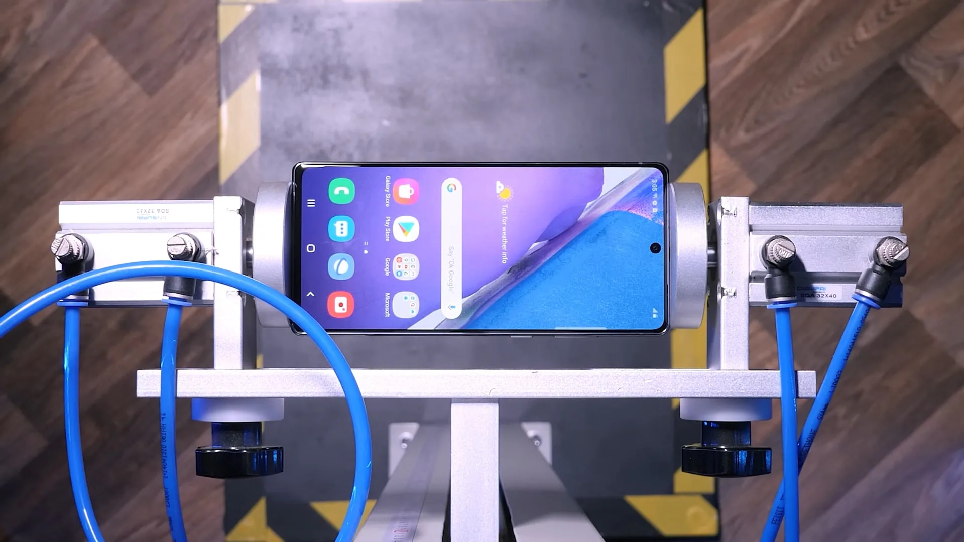 Thử nghiệm thả rơi Galaxy Note20 Ultra: Kính Gorilla Glass Victus cho kết quả cực kỳ ấn tượng