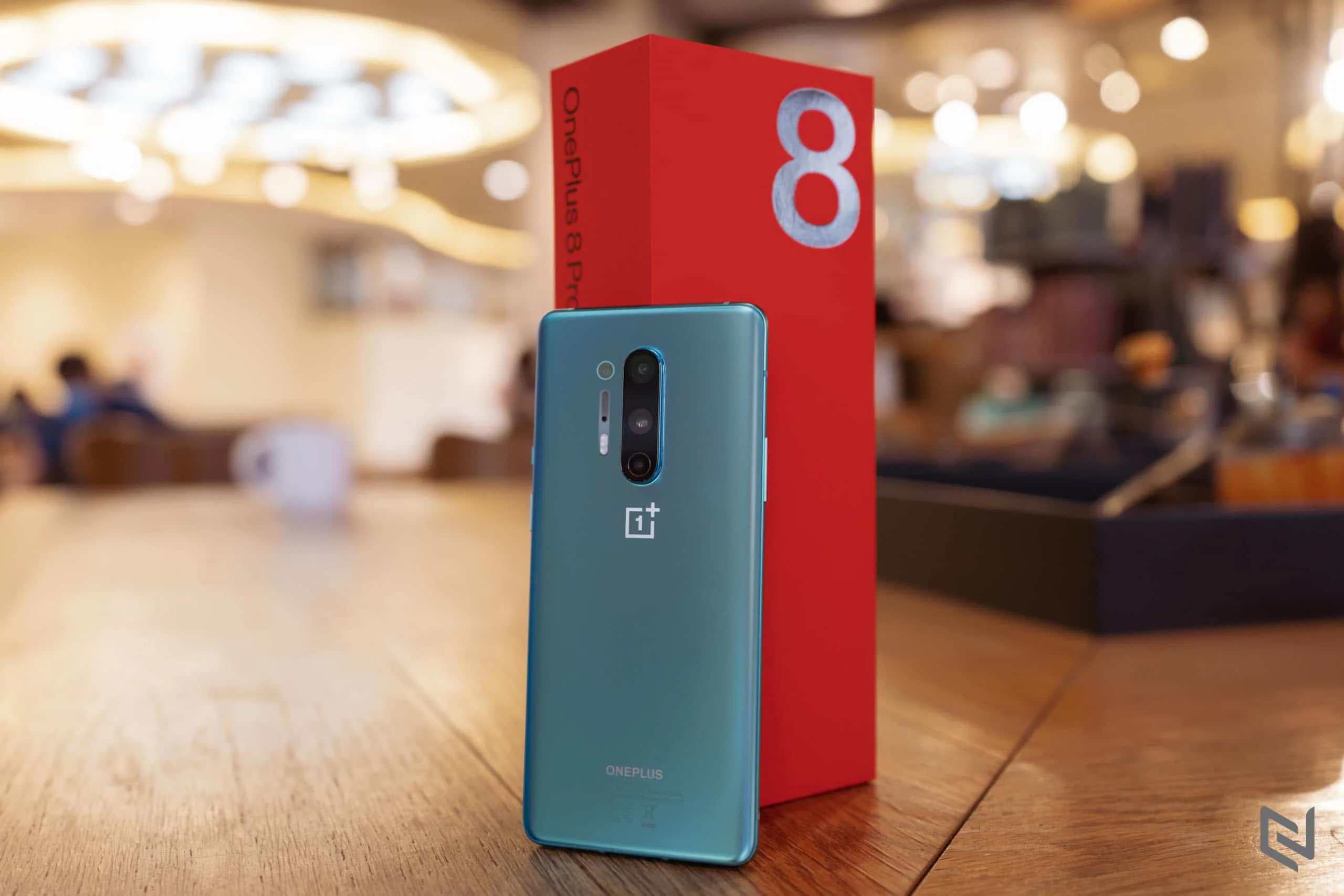 Mở hộp OnePlus 8 Pro 5G chính hãng chuẩn bị bán tại Việt Nam: Hoàn thiện cao cấp, hiệu năng đỉnh, 4 camera mạnh mẽ