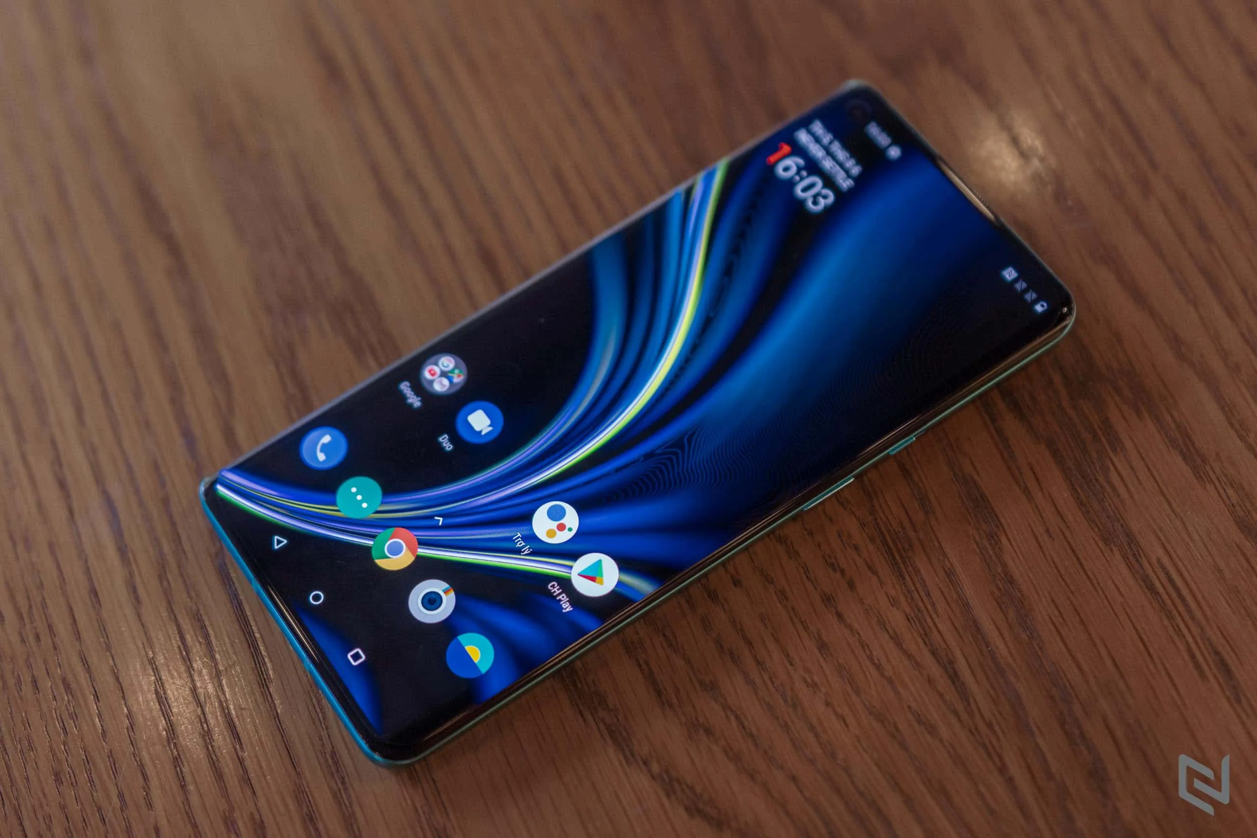 Mở hộp OnePlus 8 Pro 5G chính hãng chuẩn bị bán tại Việt Nam: Hoàn thiện cao cấp, hiệu năng đỉnh, 4 camera mạnh mẽ