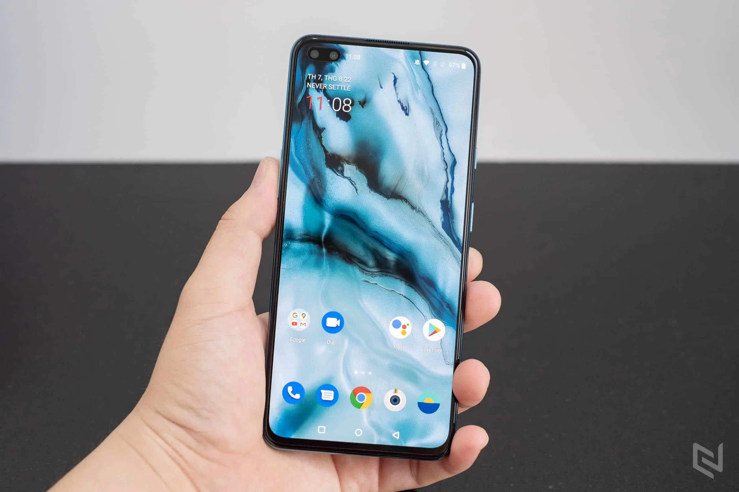 Mở hộp OnePlus Nord 5G - Kết nối 5G, ngoại hình bắt mắt, hiệu năng mạnh mẽ với Snapdragon 765G và 4 camera