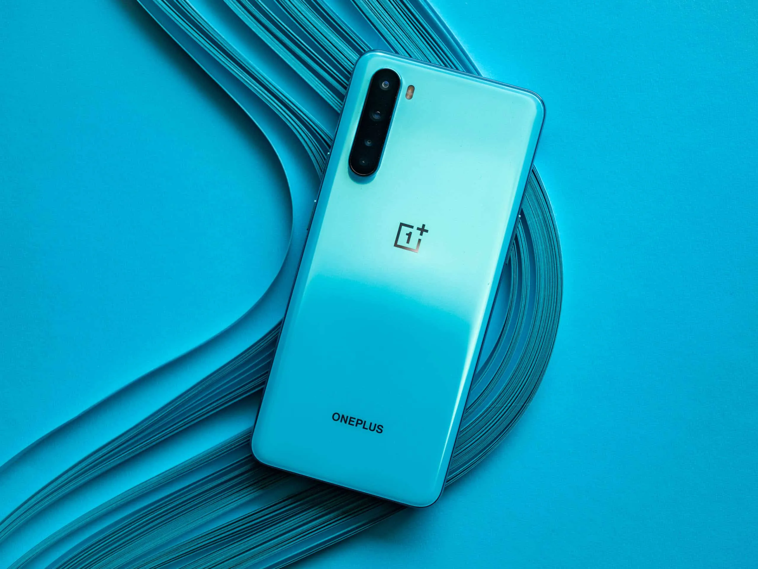 OnePlus chính thức ra mắt tại Việt Nam OnePlus 8 Pro 5G và OnePlus Nord 5G, độc quyền tại Thế Giới Di Động