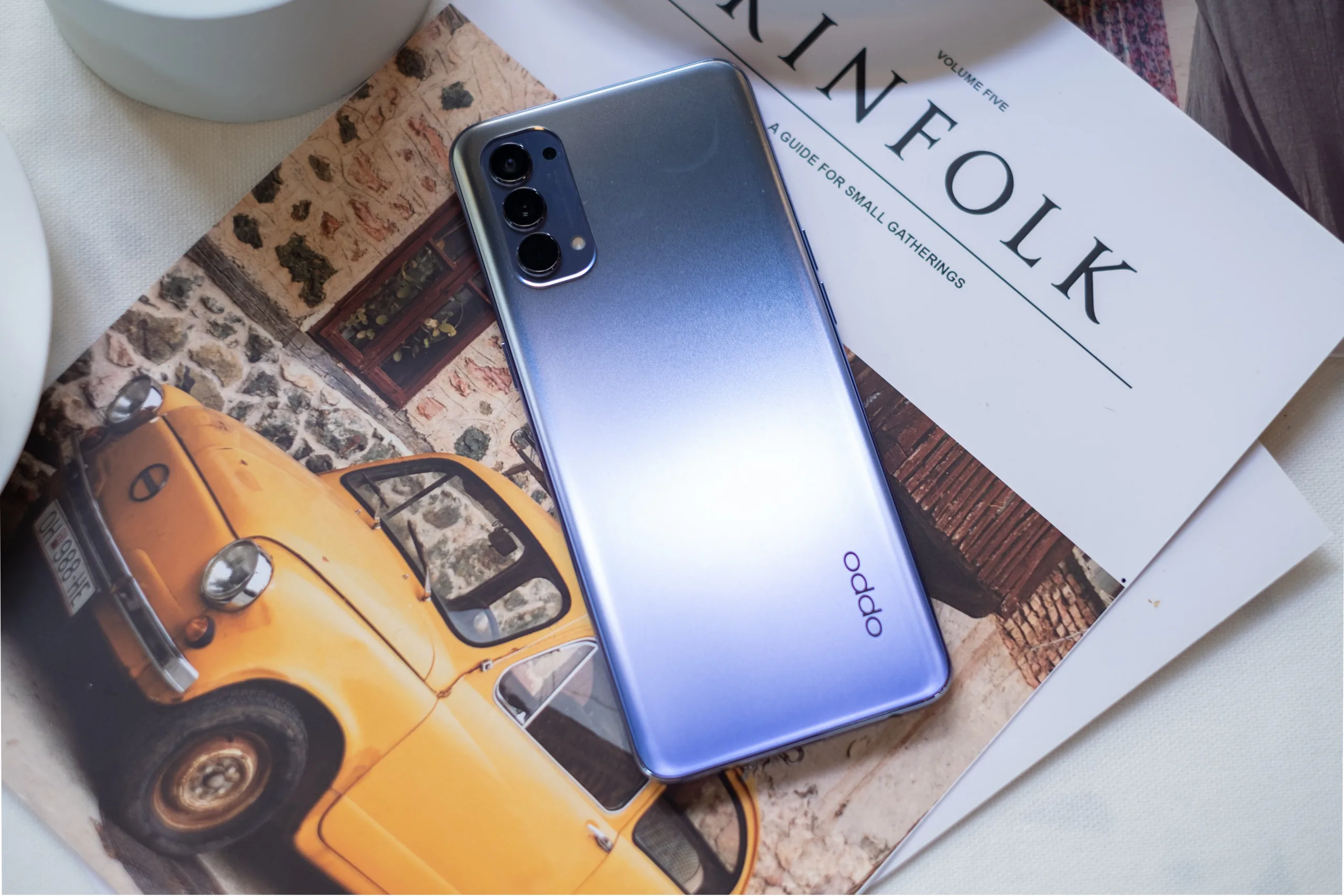OPPO chính thức giới thiệu Reno4 phiên bản Tím Khói, giá không đổi