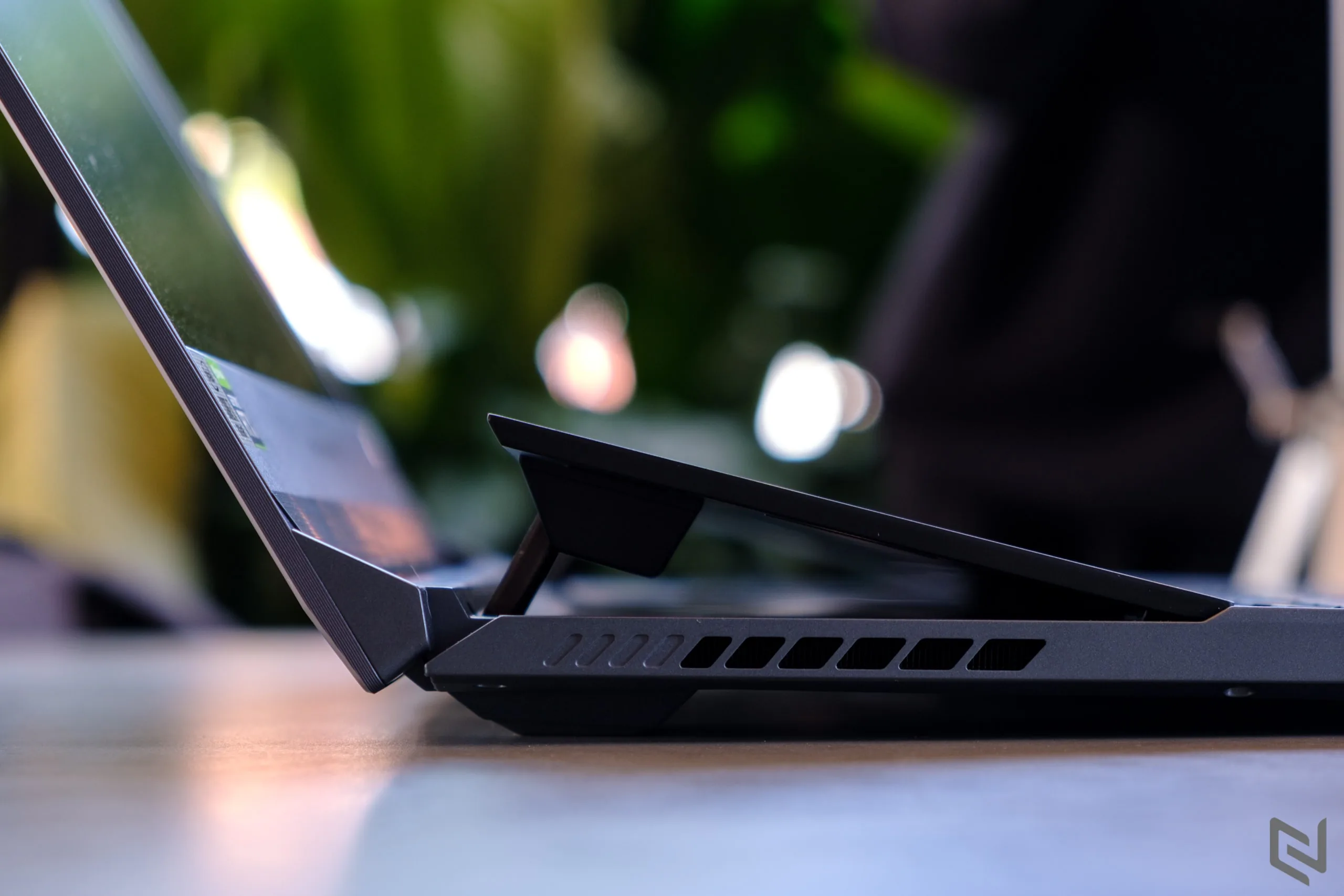 ASUS giới thiệu ROG Zephyrus Duo 15 và dải sản phẩm sử dụng CPU Intel Core thế hệ 10 tại sự kiện RISE BEYOND