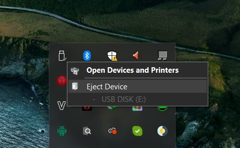 Cách để không cần phải thực hiện thao tác "Safely Remove" khi tháo USB ra trên Windows 10