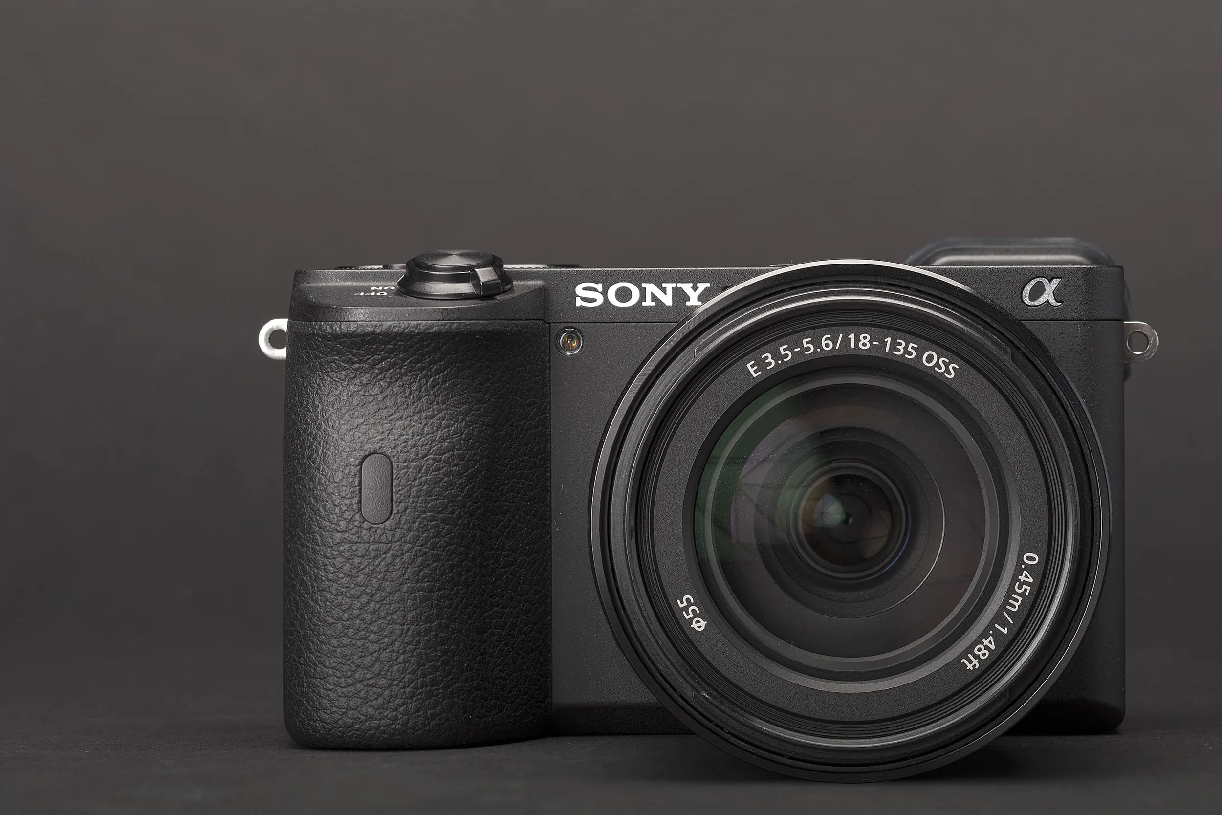 Sony a7R IV và Sony a6600 là bộ đôi máy ảnh tốt nhất cho chụp chân dung nghiệp dư lẫn chuyên gia