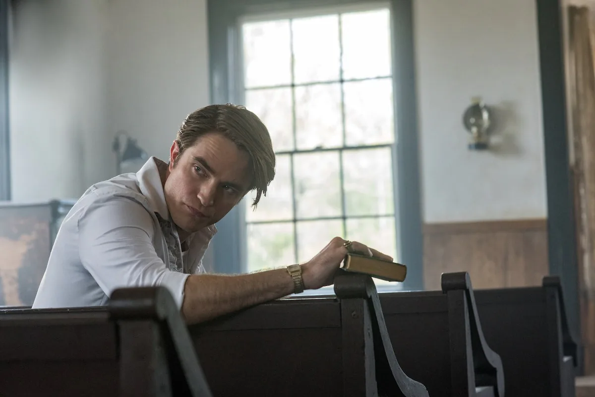 Netflix tung trailer The Devil All The Time: Bom tấn tâm lý tội phạm kết hợp với kinh dị, quy tụ dàn sao nhà DC và Marvel