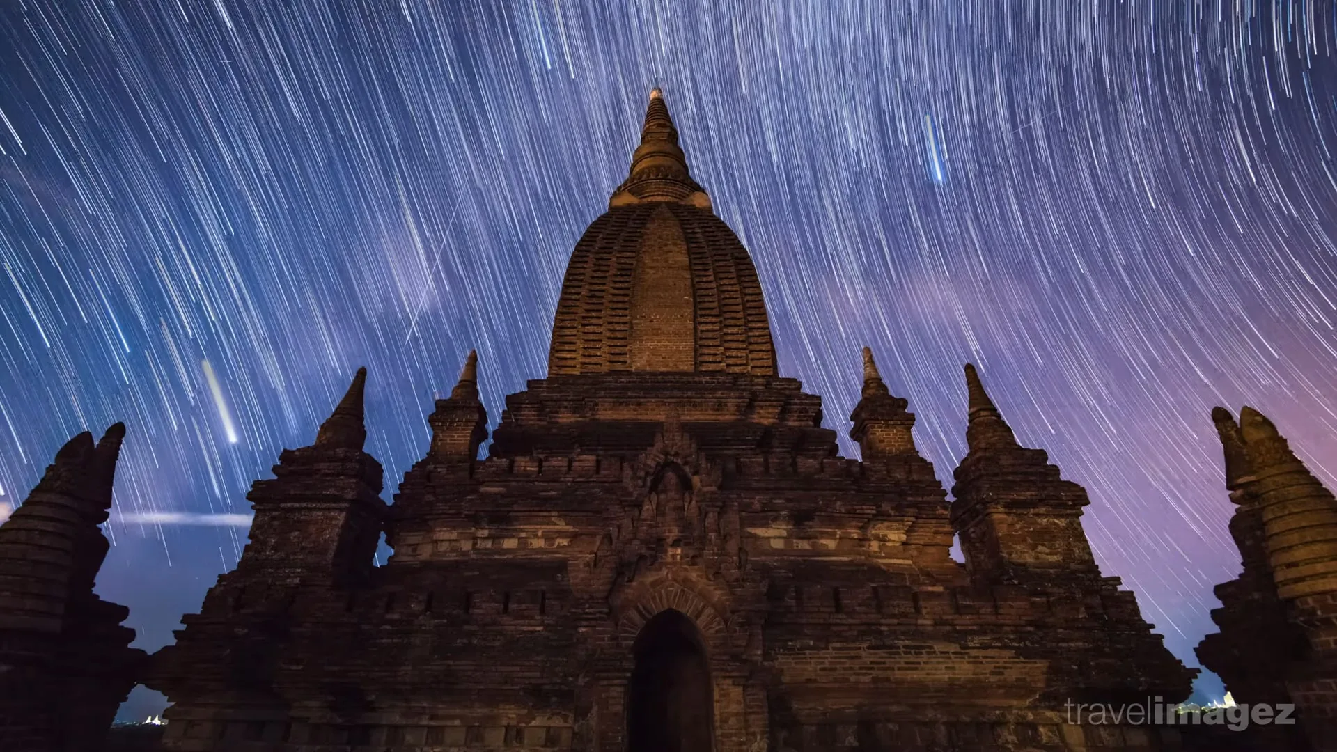 Nhiếp ảnh gia sử dụng phương pháp Time Blending để tạo ra video timelapse độc đáo