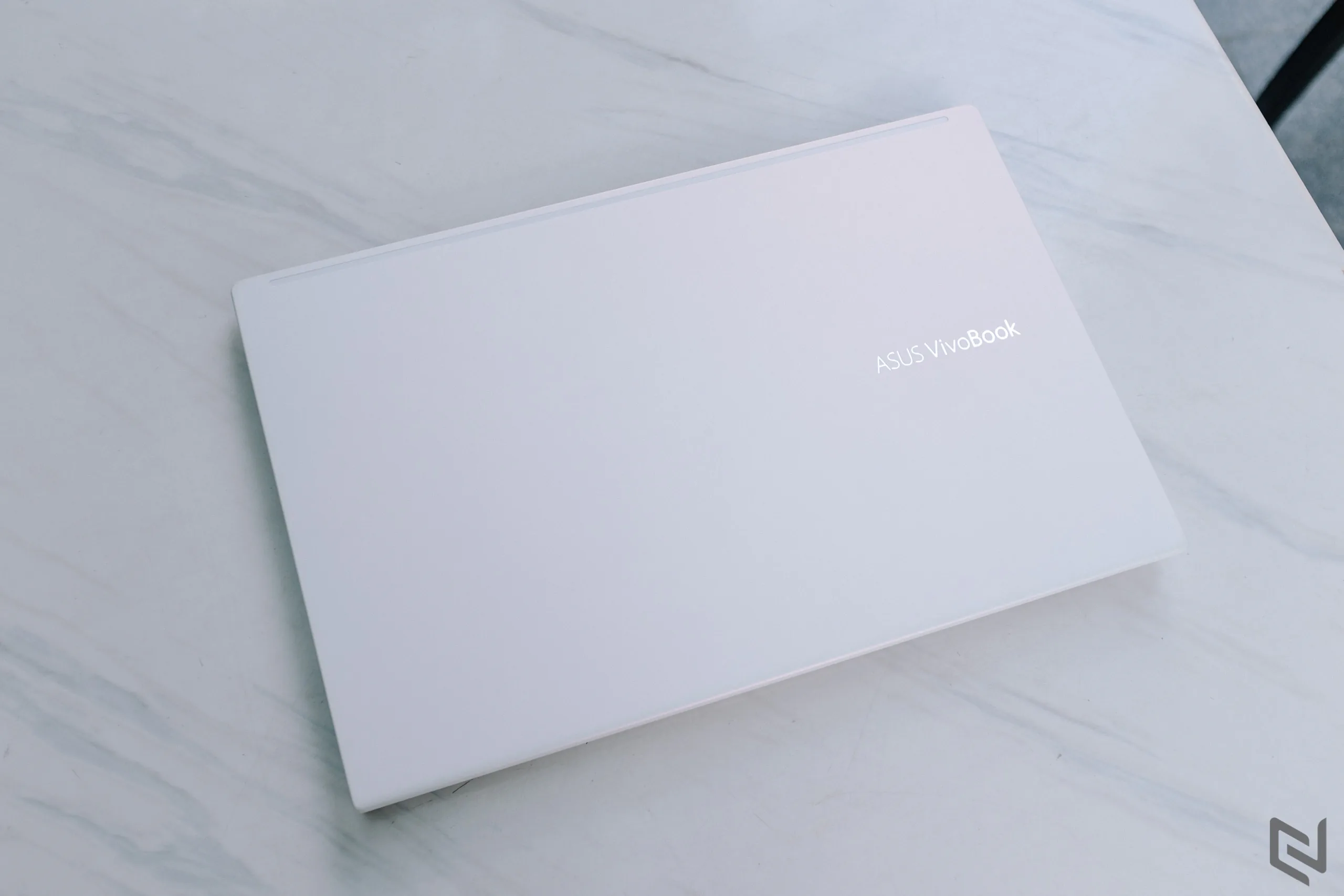 Trên tay Vivobook S14 S433 từ ASUS: Laptop ngon với mức giá hấp dẫn cho học sinh, sinh viên