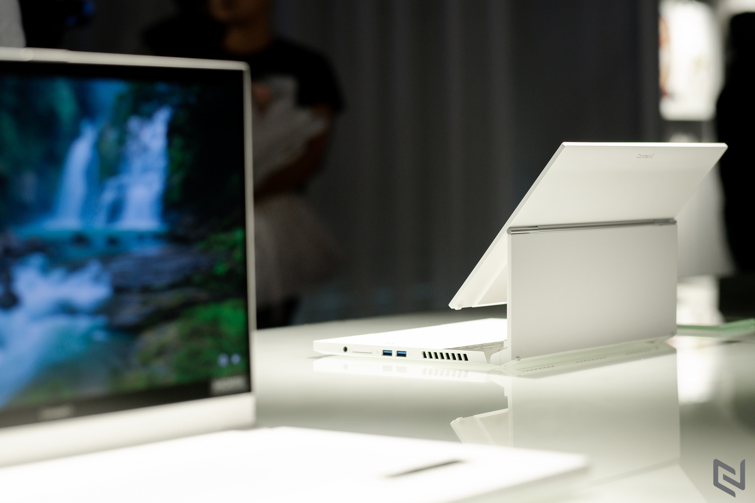 Acer ra mắt dòng sản phẩm ConceptD dành cho các nhà sáng tạo trong khuôn khổ triển lãm nghệ thuật “Sáng tạo nguyên bản”