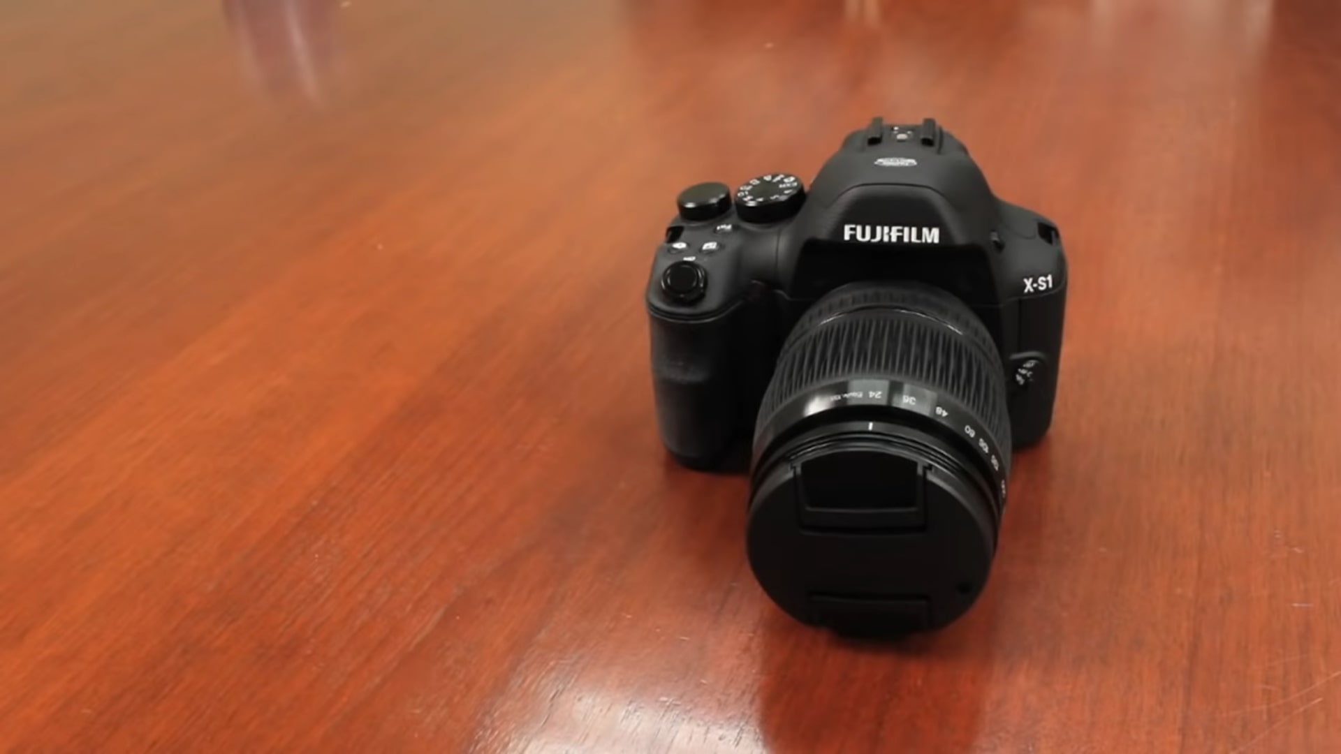 Fujifilm sắp ra mắt máy ảnh tầm trung mới có tên X-S10