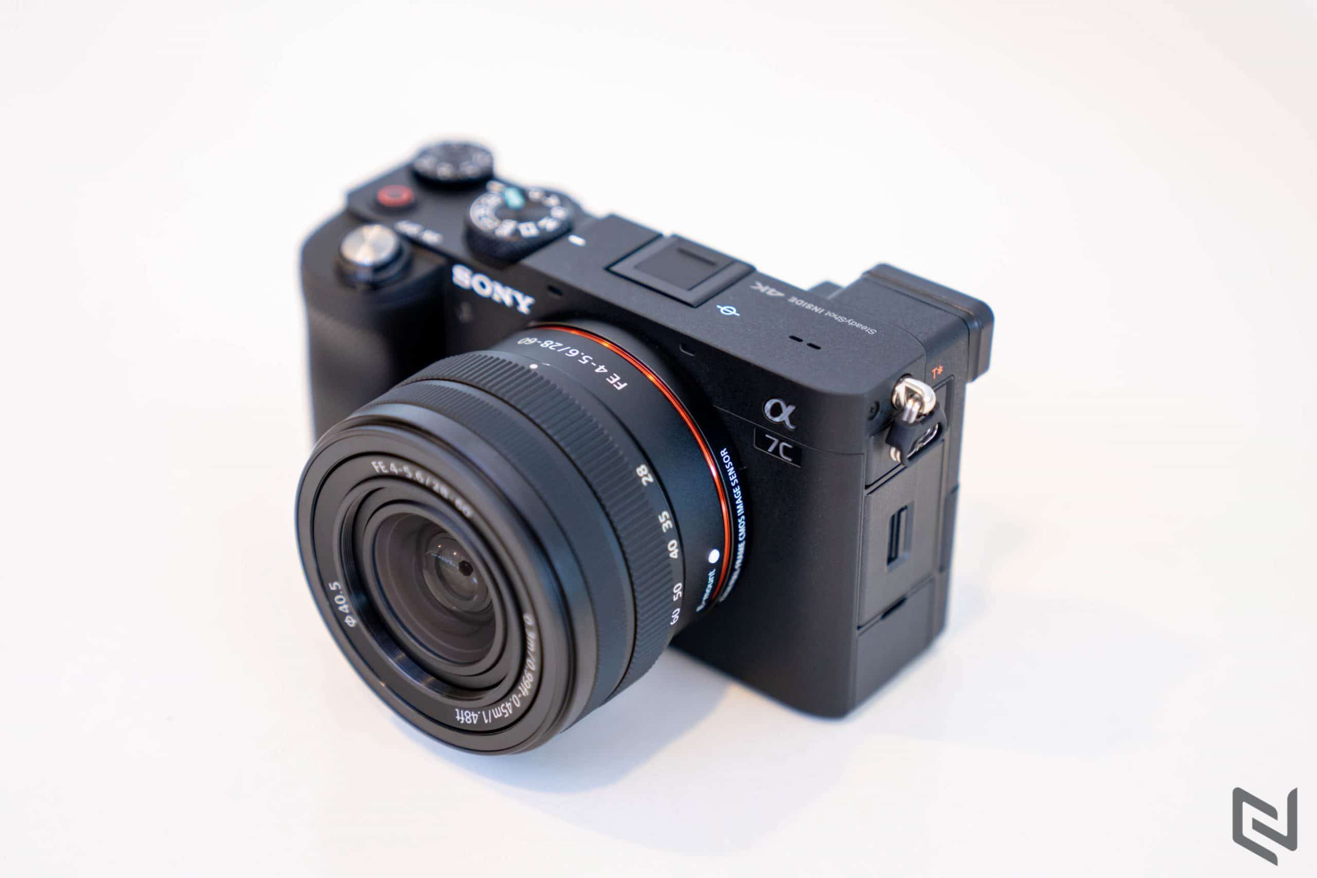 Trên tay máy ảnh Sony A7C: Chiến binh Full-Frame trong thân hình máy Crop, tốc độ lấy nét ấn tượng
