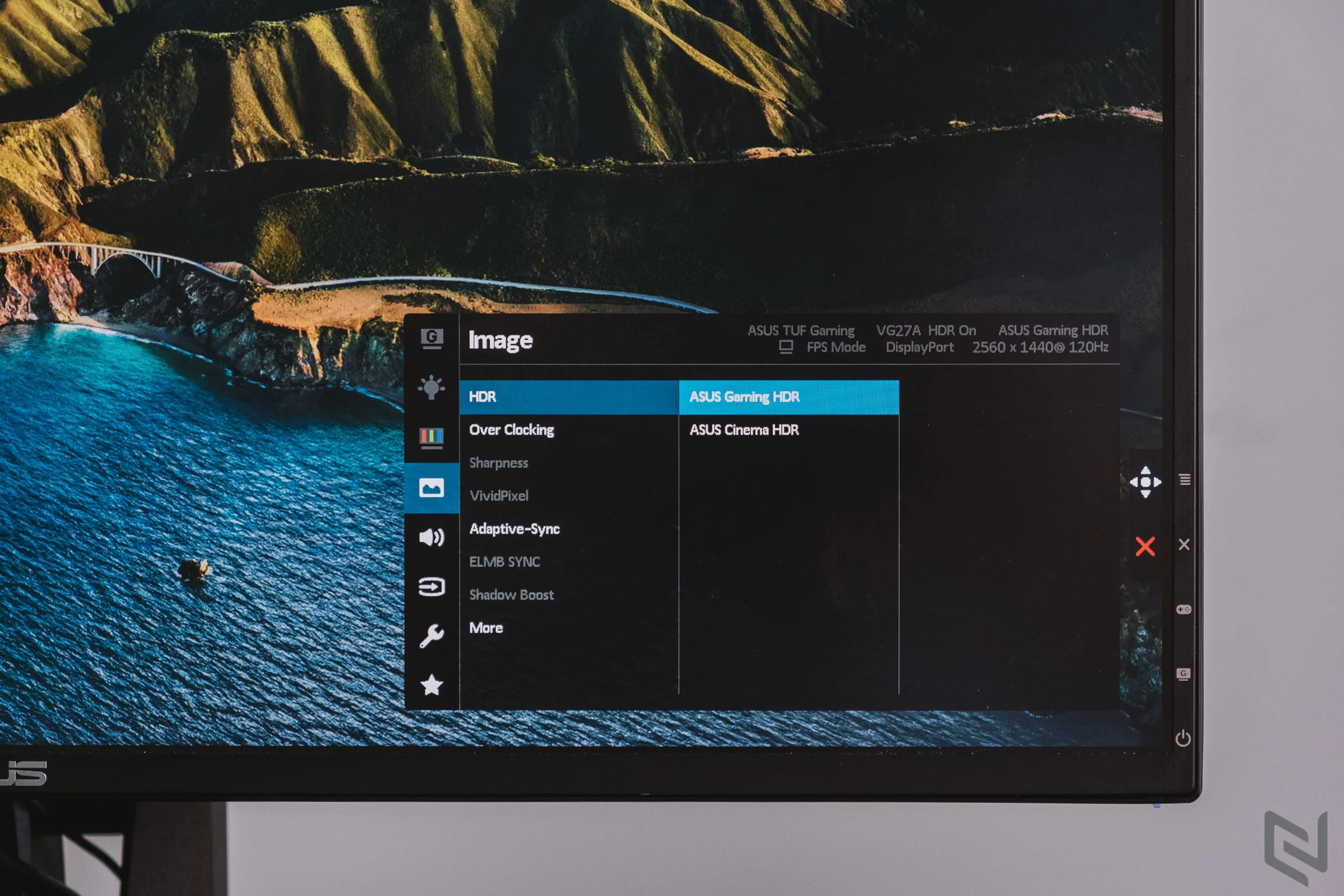 Trên tay màn hình ASUS TUF Gaming VG27AQ: Độ phân giải WQHD, tấm nền IPS, tần số 165Hz, món hời cho game thủ ở phân khúc tầm trung