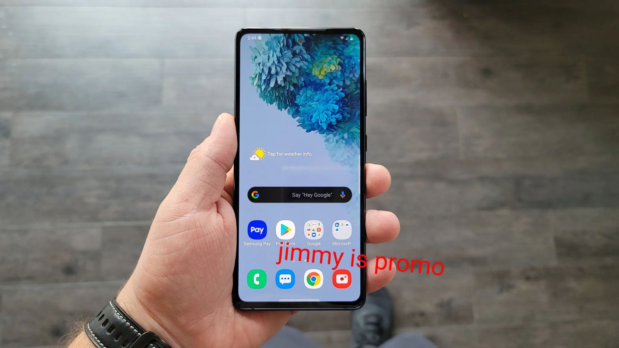 Xuất hiện ảnh trên tay Galaxy S20 FE cùng với thông số và màu xanh Cloud Navy mới
