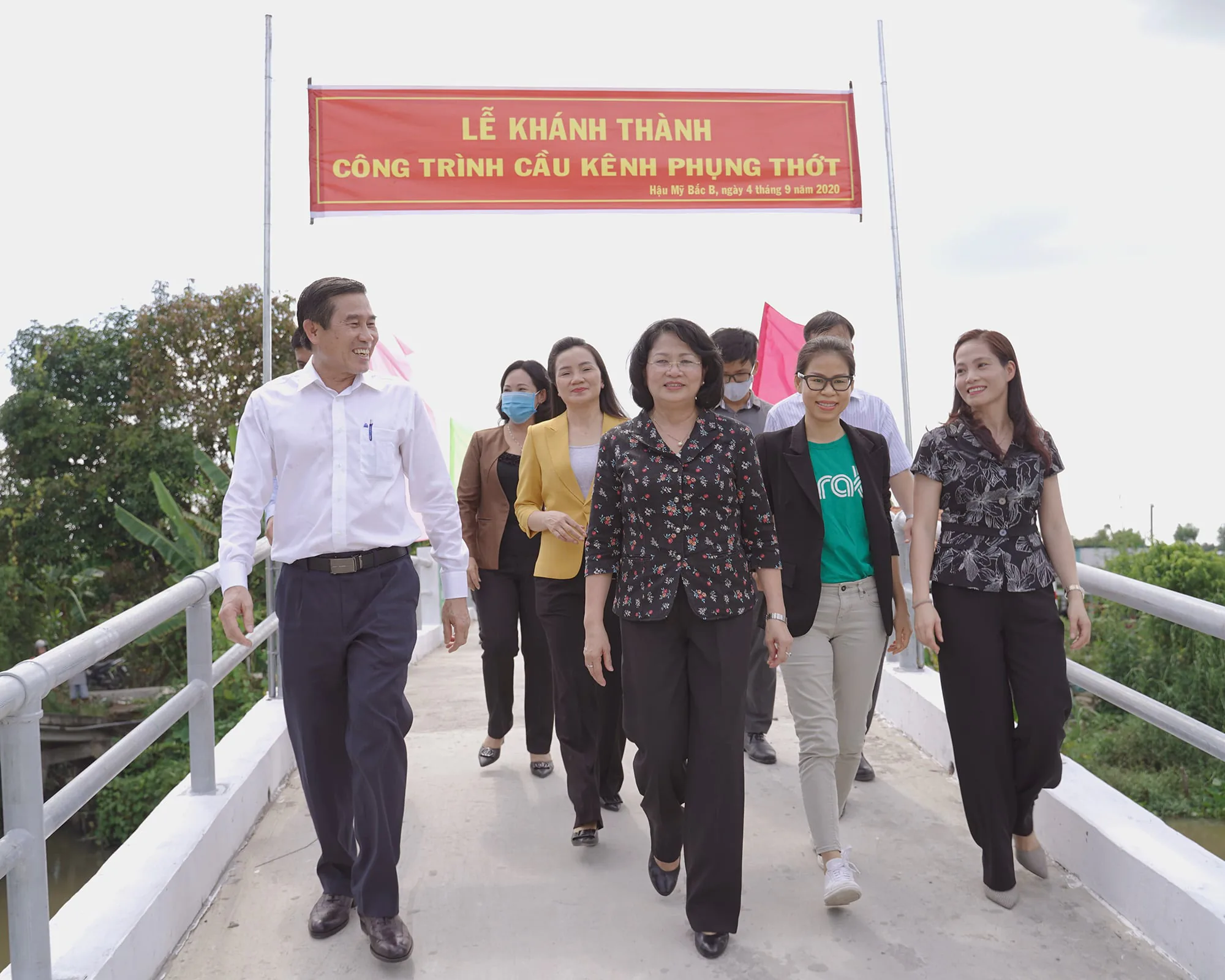 Khánh thành, bàn giao công trình cầu kênh Phụng Thớt