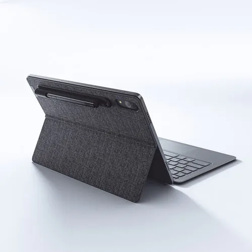 Lenovo giúp trải nghiệm học tập và giải trí tại nhà trở nên dễ dàng hơn