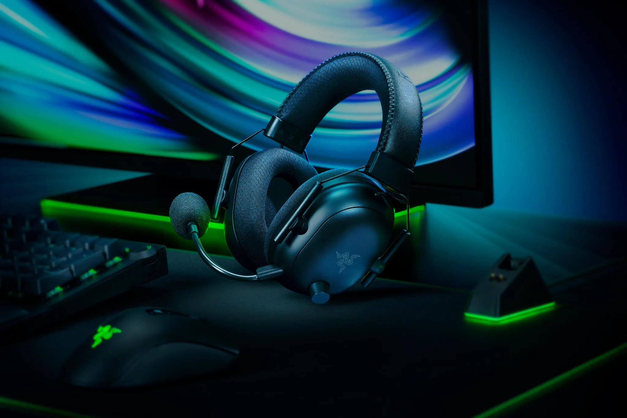 Razer ra mắt "đội quân" không dây đỉnh cao: Razer BlackShark V2 Pro, DeathAdder V2 Pro và BlackWidow V3 Pro