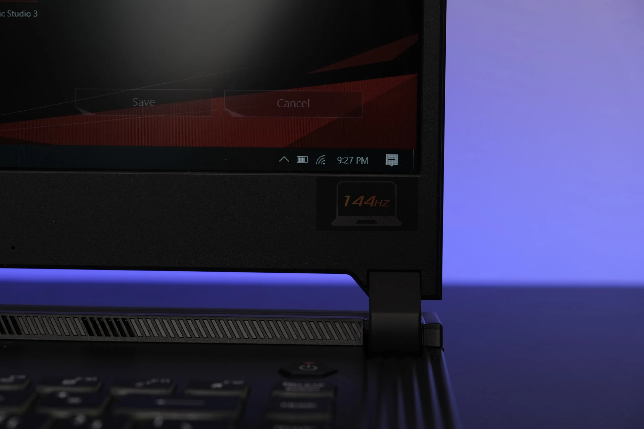 Trên tay ASUS ROG Strix 15: Màn hình 144Hz, dễ nâng cấp và thiết kế "xịn" hơn