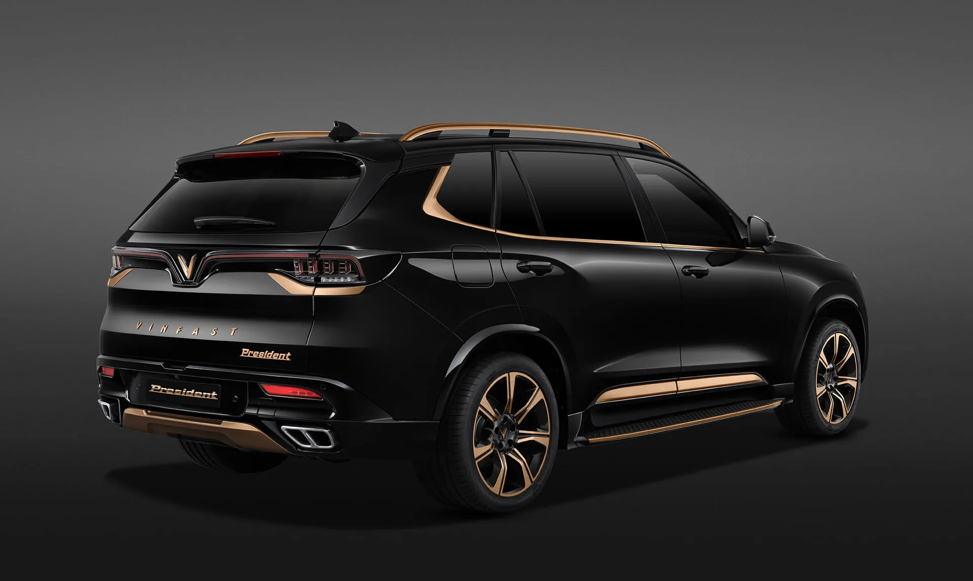 VinFast President chính thức ra mắt: Tốc độ tối đa gần 300km/h, giá ưu đãi 3.8 tỷ đồng