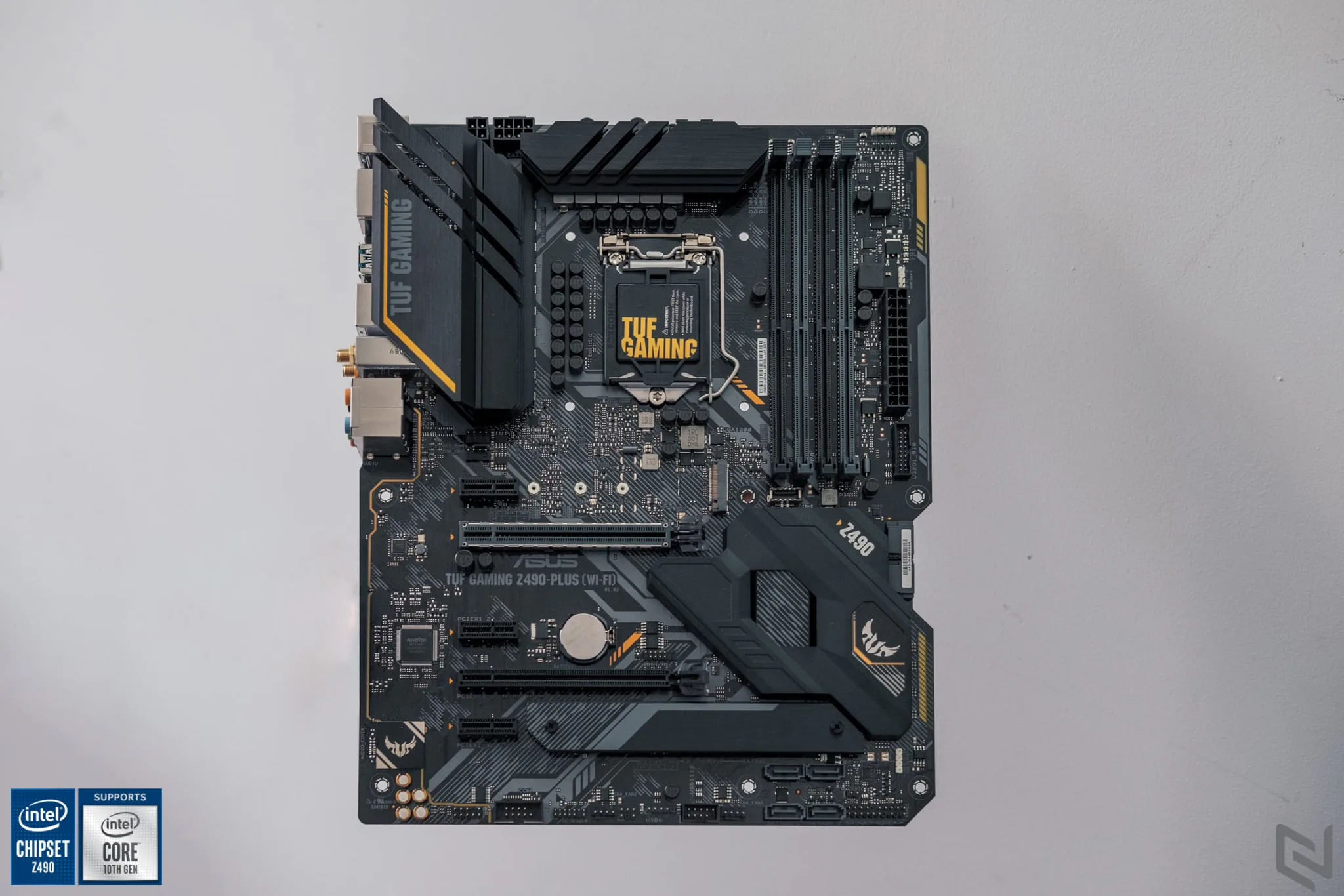 ASUS TUF Gaming Z490-Plus(WI-FI) - Bo mạch chủ hỗ trợ Intel gen 10 và nhiều công nghệ và cũng vừa túi tiền