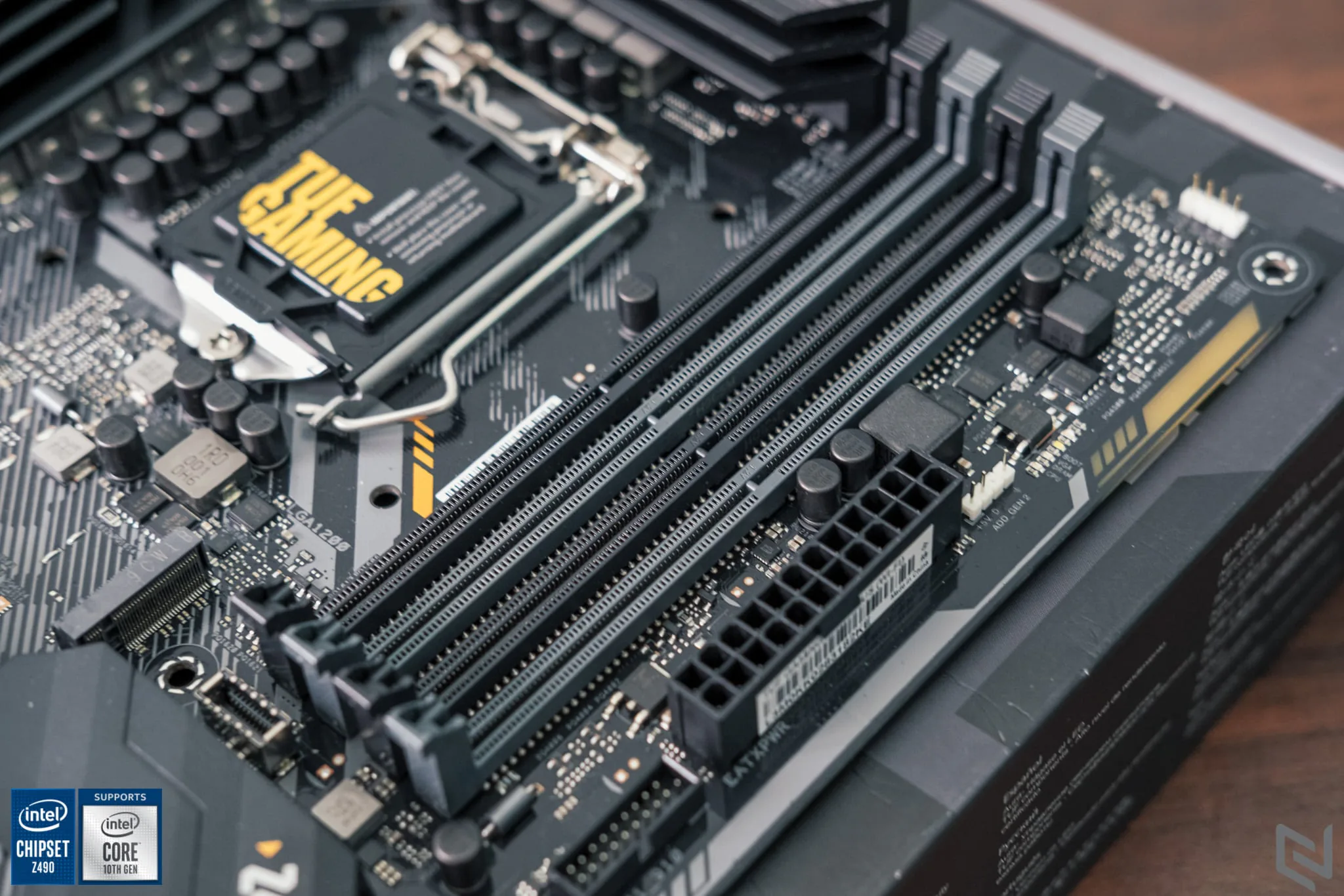 ASUS TUF Gaming Z490-Plus(WI-FI) - Bo mạch chủ hỗ trợ Intel gen 10 và nhiều công nghệ và cũng vừa túi tiền