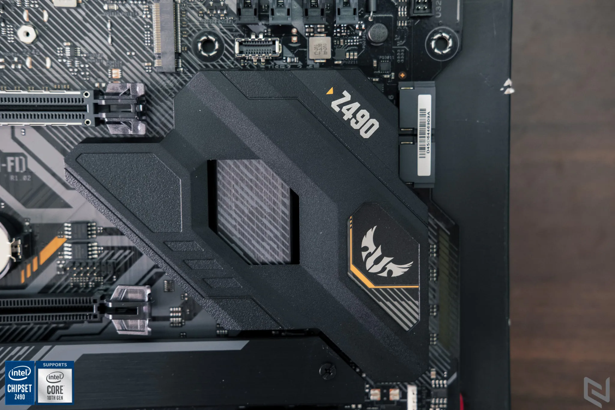 ASUS TUF Gaming Z490-Plus(WI-FI) - Bo mạch chủ hỗ trợ Intel gen 10 và nhiều công nghệ và cũng vừa túi tiền