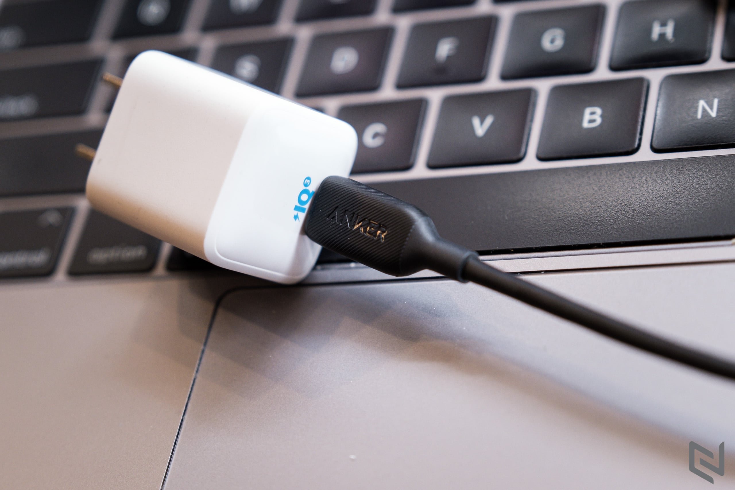 Trên tay Cáp ANKER PowerLine III USB-C to USB-C, hoàn thiện cao cấp, bền bỉ, sạc và truyền dữ liệu nhanh