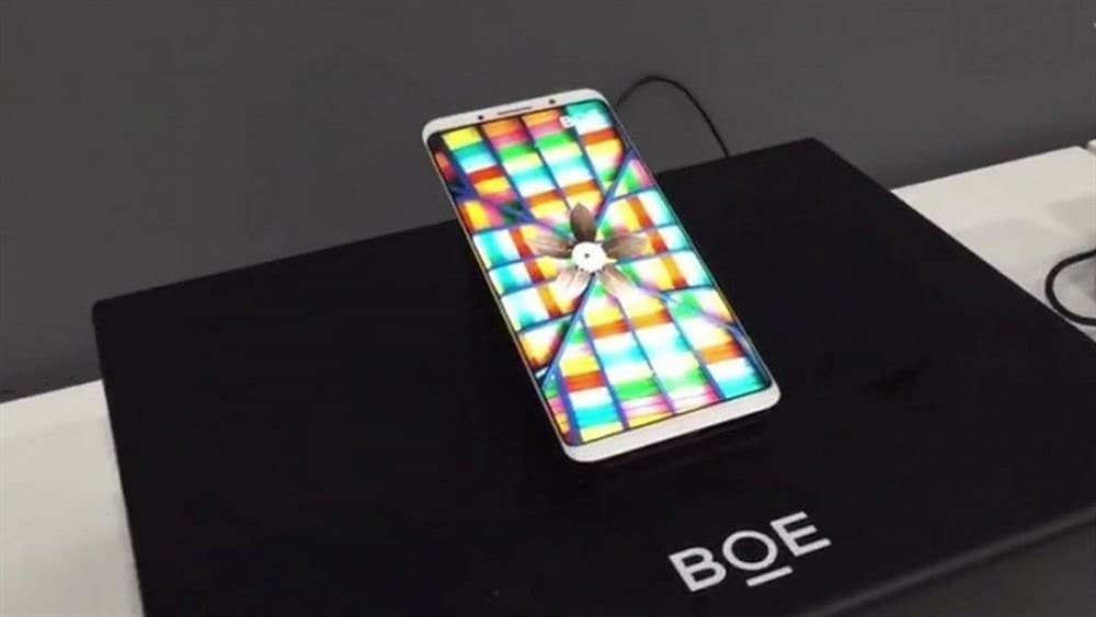 Báo cáo cho biết BOE chính là nhà sản xuất màn hình OLED cho iPhone 12