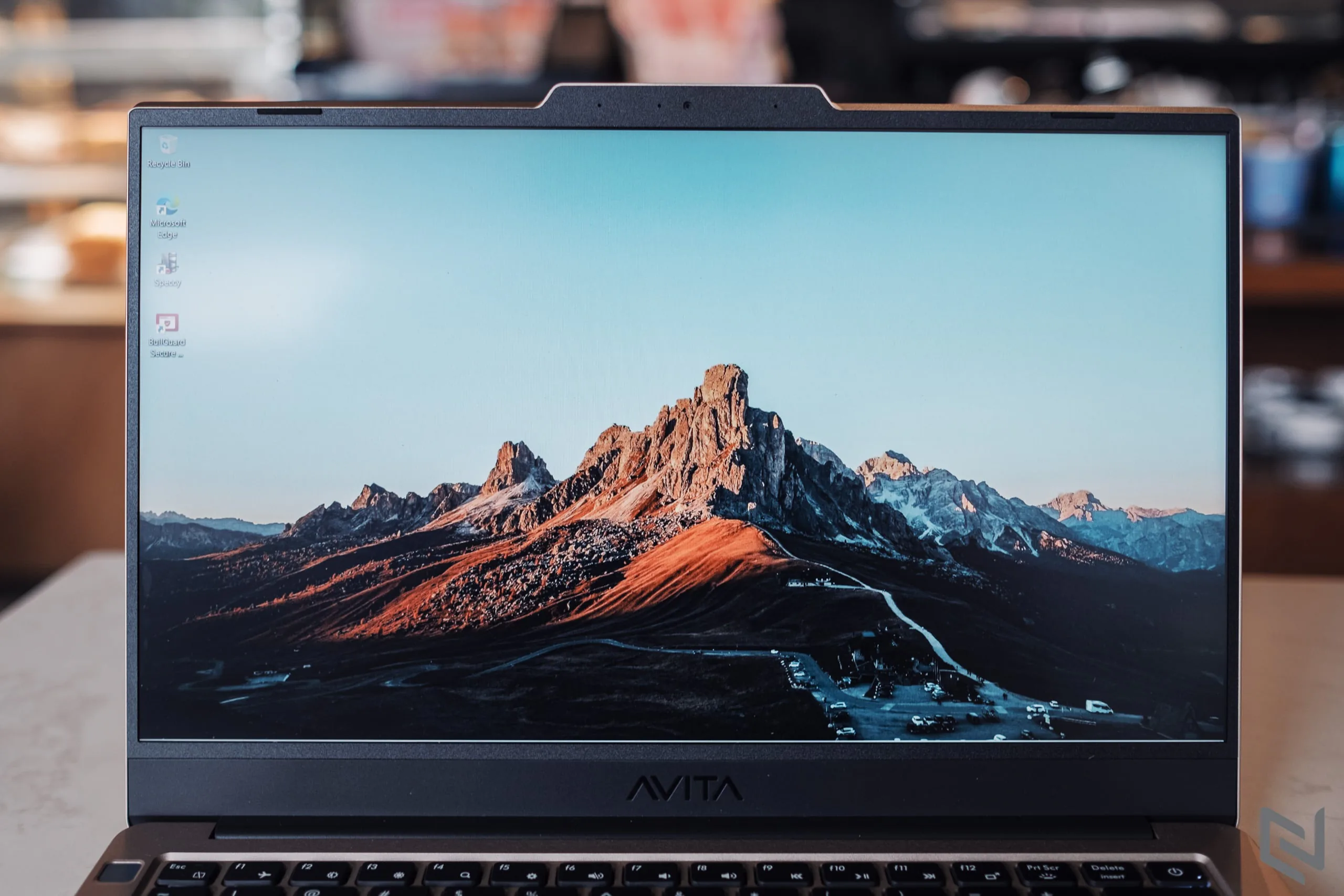 Trên tay laptop Avita Liber V14: Intel thế hệ 10, chất lượng hoàn thiện tốt, cực phù hợp cho văn phòng