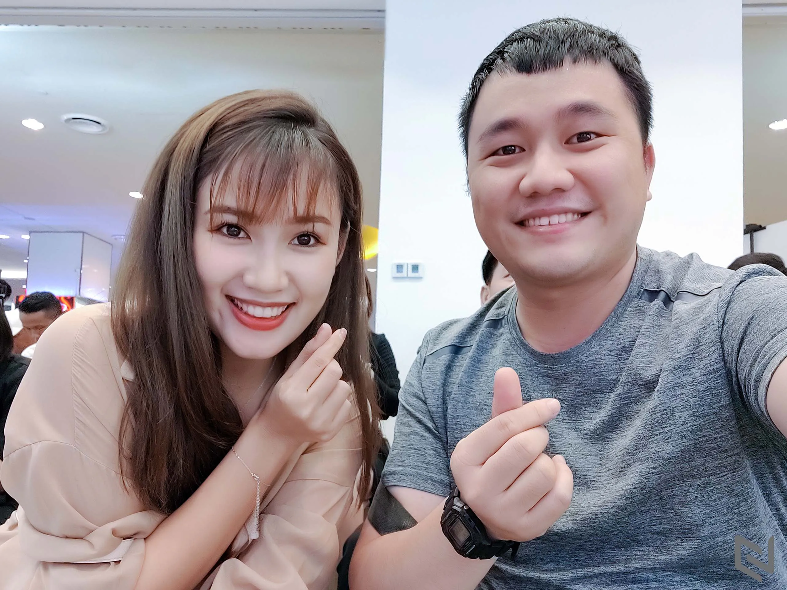 Đánh giá OnePlus 8T 5G: Flagship giá hời đáng mua nhất