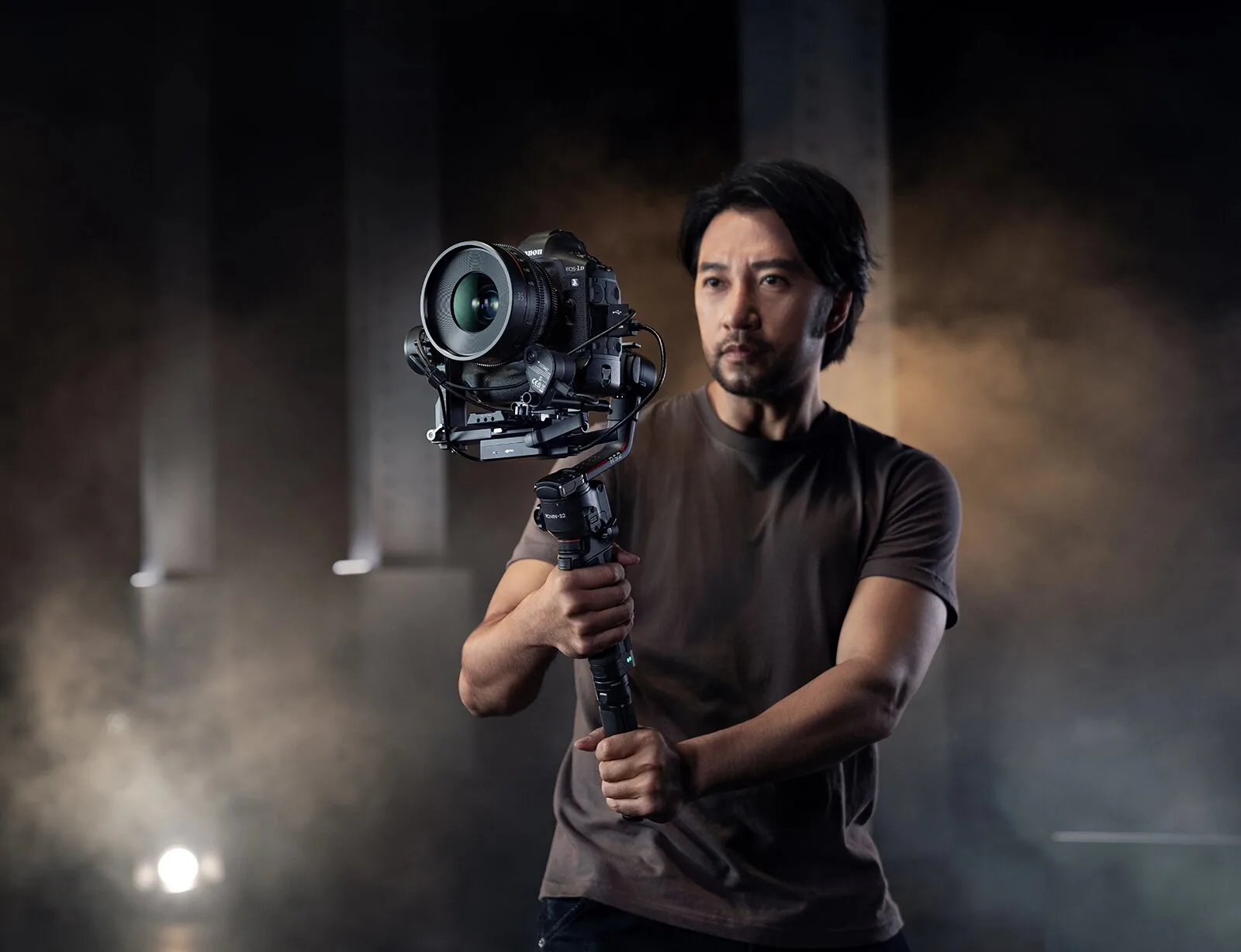 DJI đổi tên dòng gimbal Ronin thành dòng R với sự ra mắt RS 2 và RSC 2