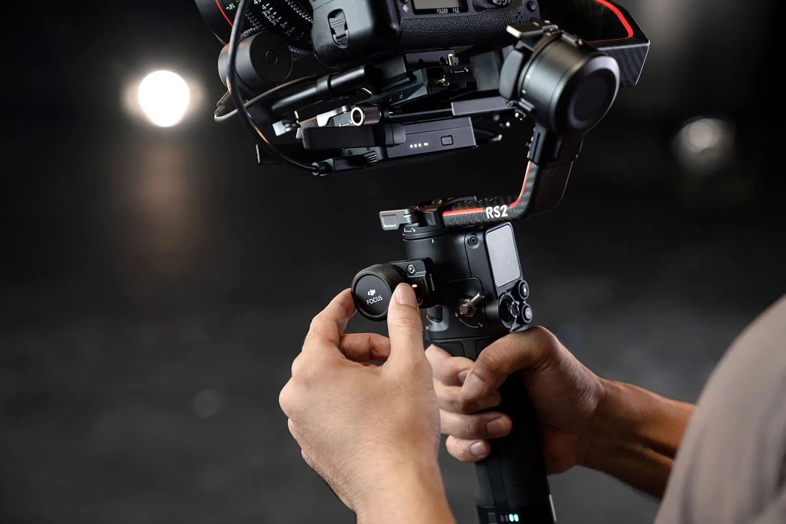 DJI đổi tên dòng gimbal Ronin thành dòng R với sự ra mắt RS 2 và RSC 2