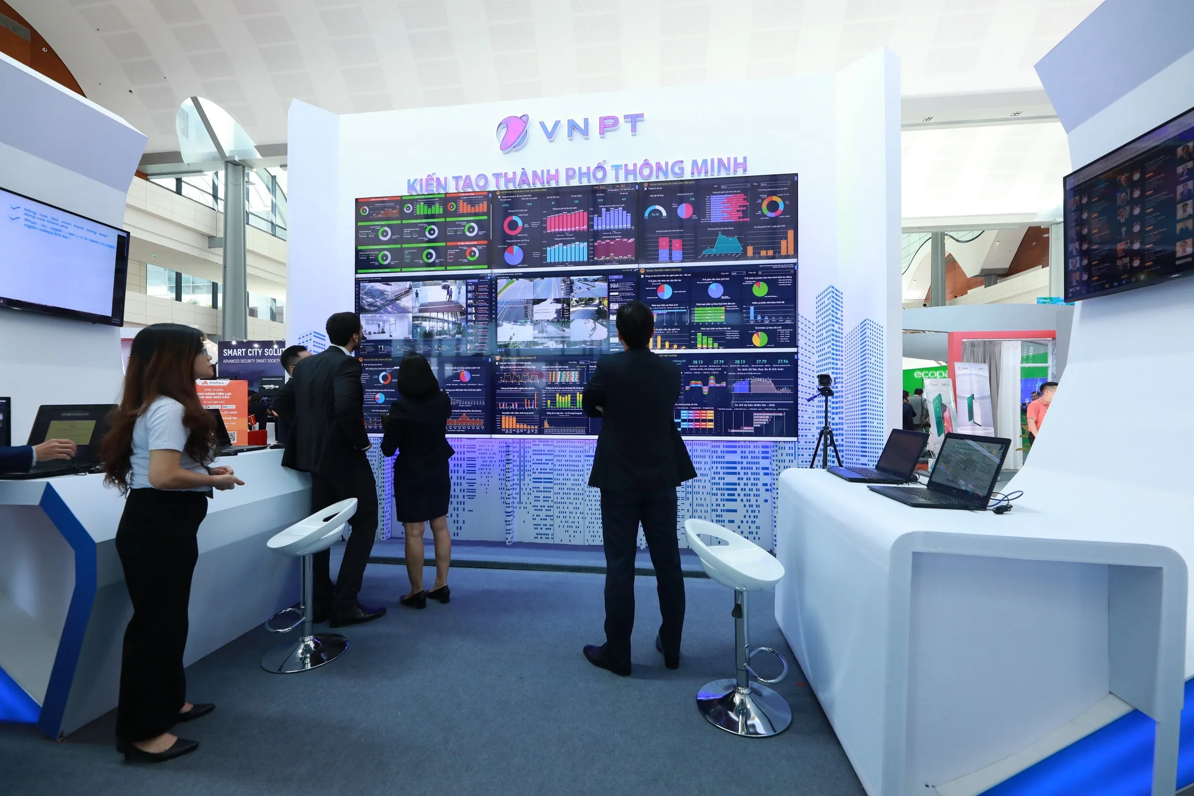 VNPT trình diễn các giải pháp đô thị thông minh “Make in Vietnam” tại ASEAN Smart Cities Summit & Expo 2020