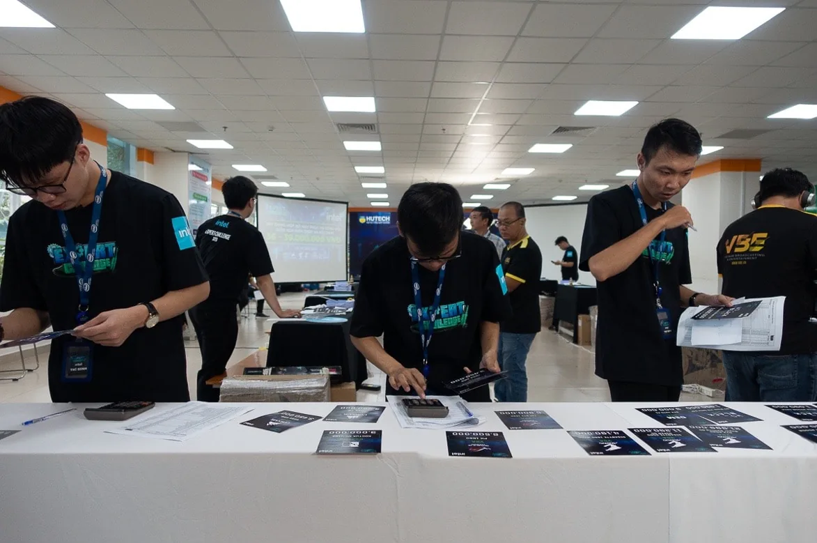 Expert Challenge 2020 thu hút hơn 1000 sinh viên tham dự